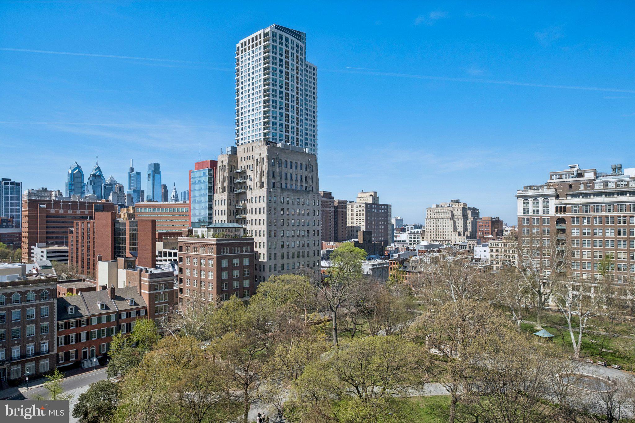 WASHINGTON SQ - Residential