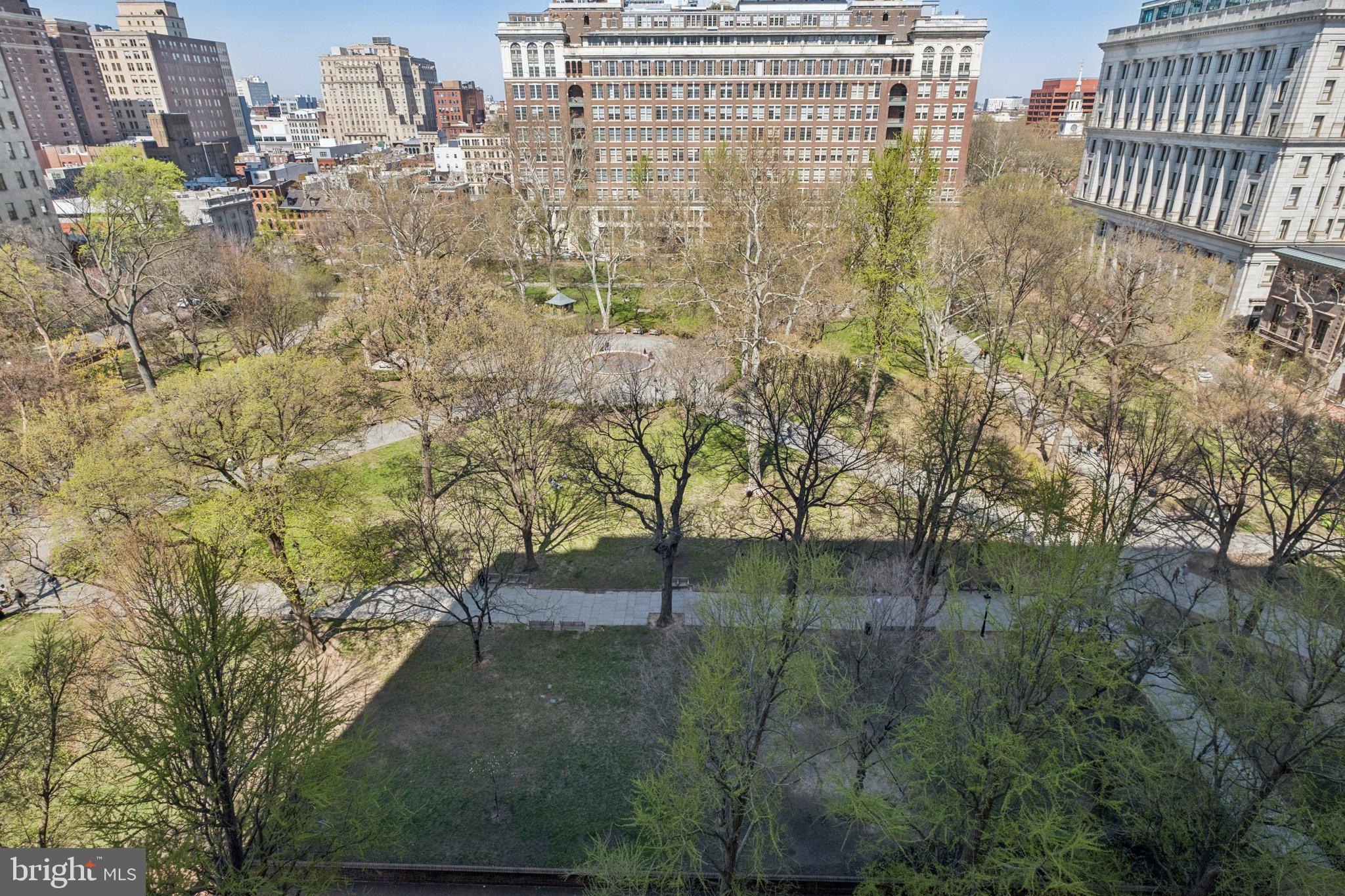 WASHINGTON SQ - Residential