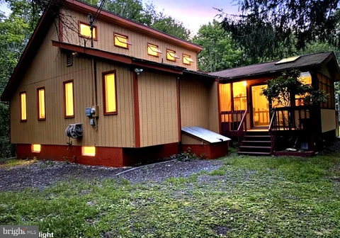 180 Delbert Drive, Gouldsboro, PA 18424 - #: PALW2000902