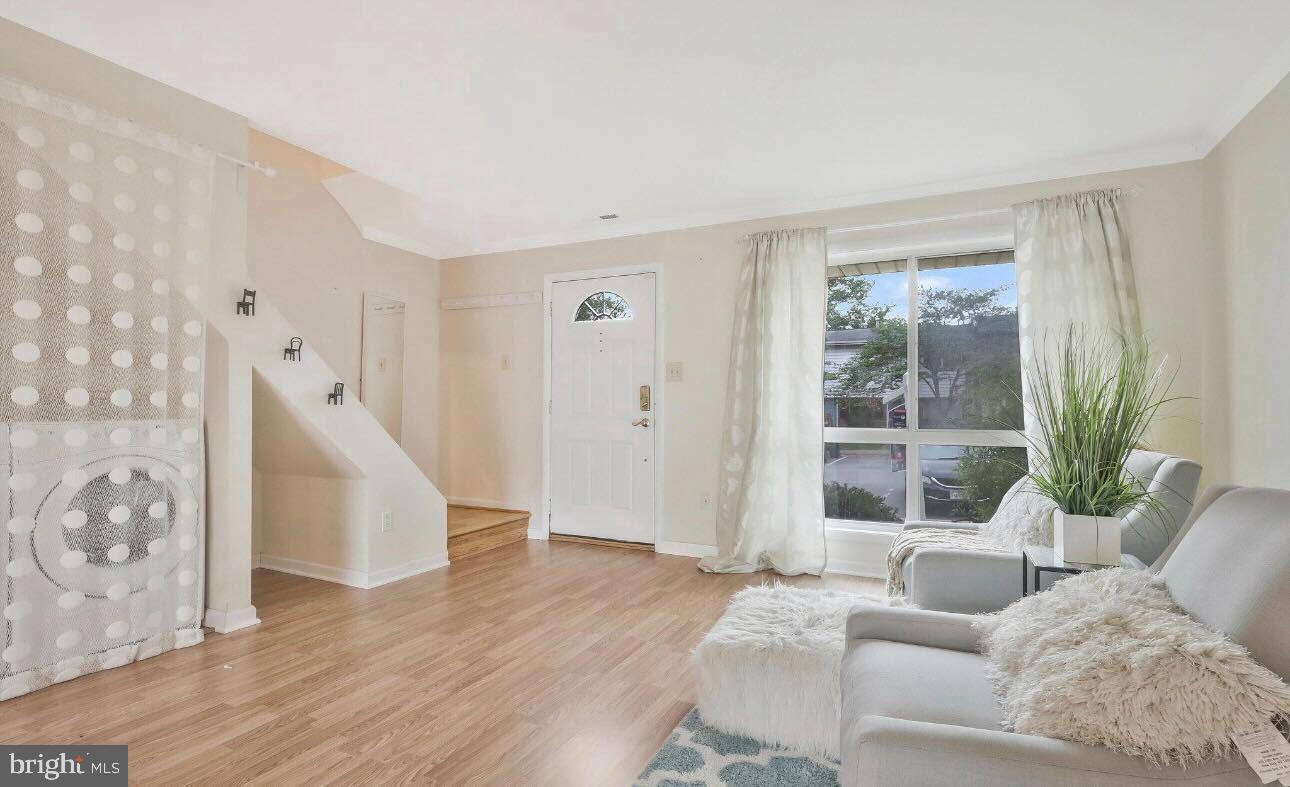 REFLECTION LAKE - Residential Lease