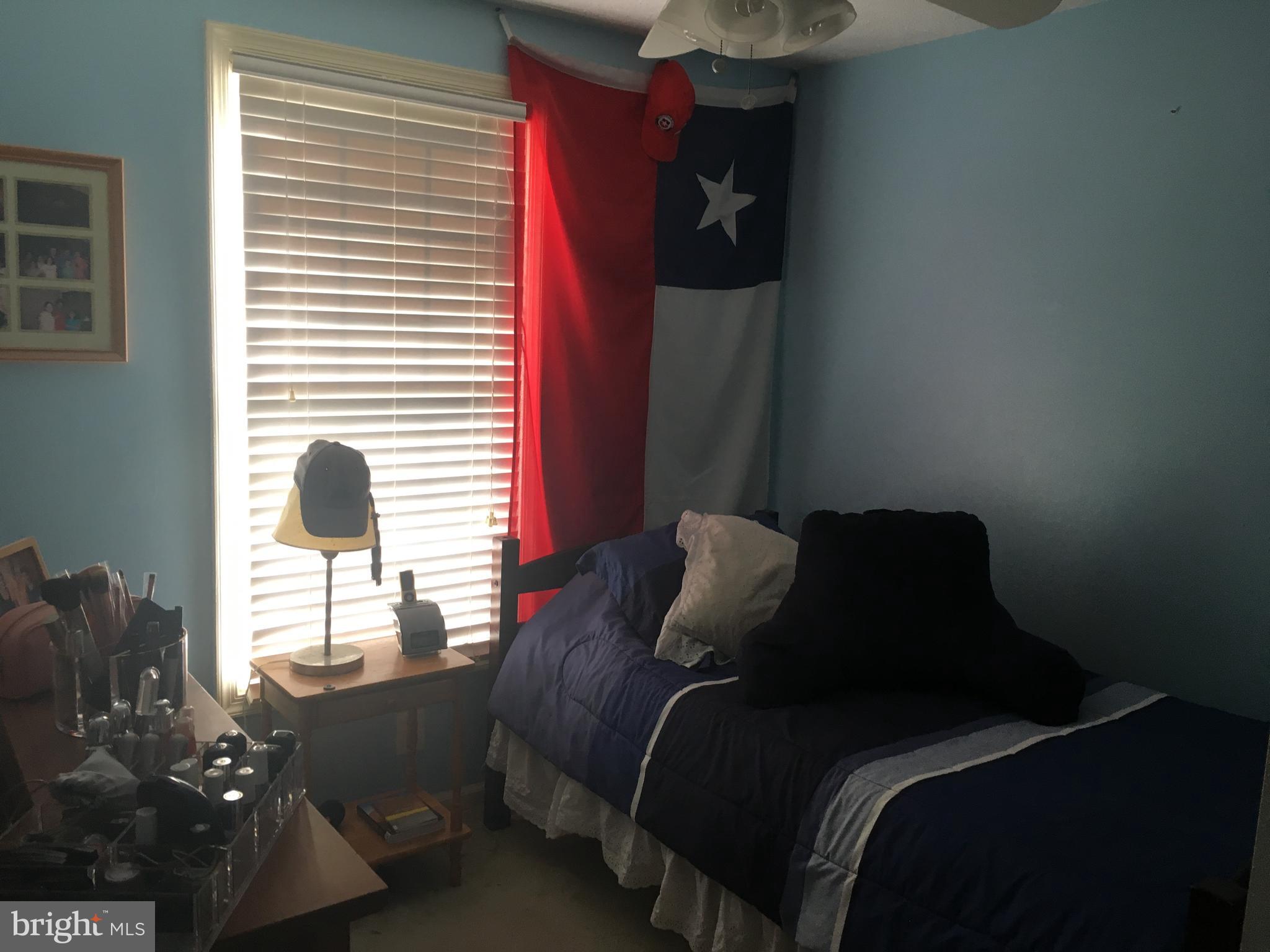 OAK WEST - Residential