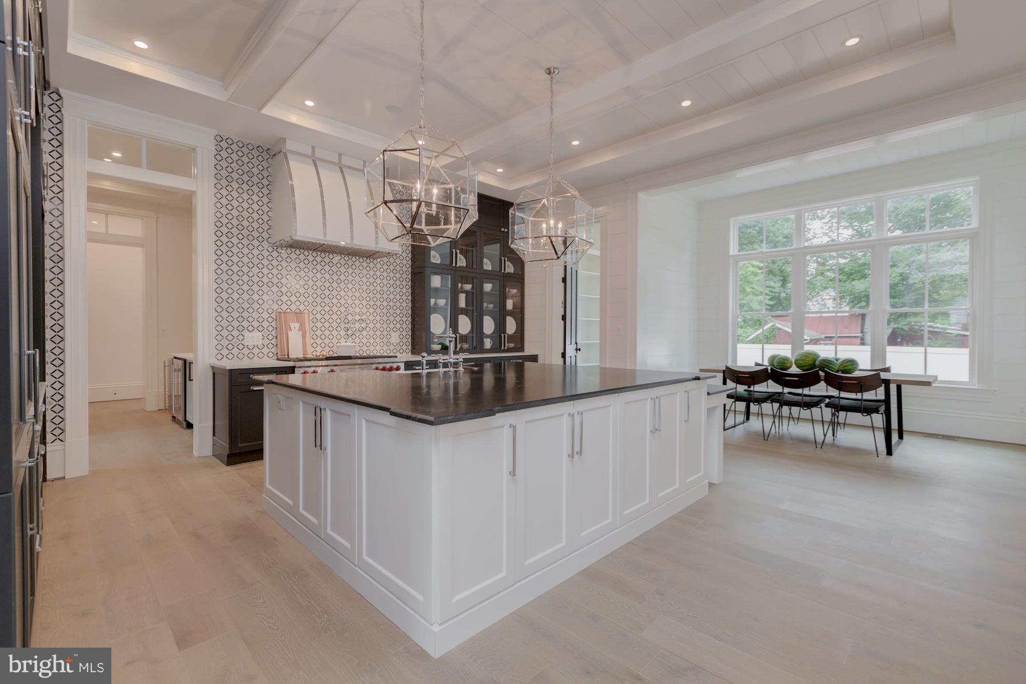 ALEXANDRIA - Residential