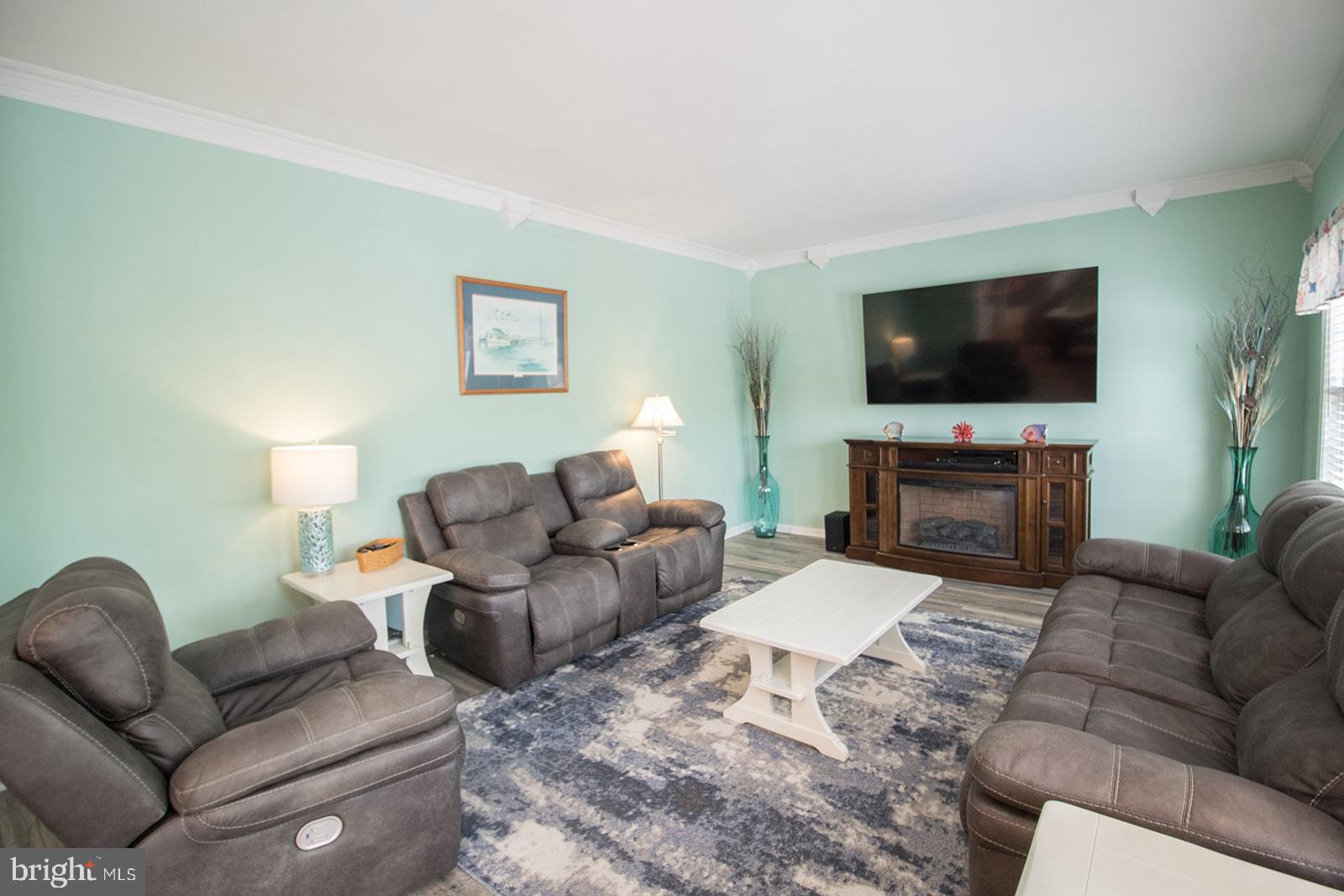 25983 CHAFFEE COURT
