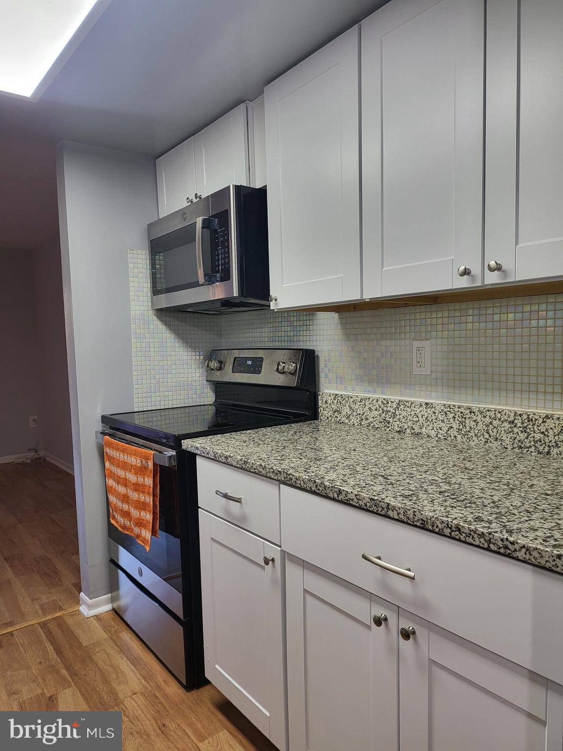 GREENLEAF - Residential