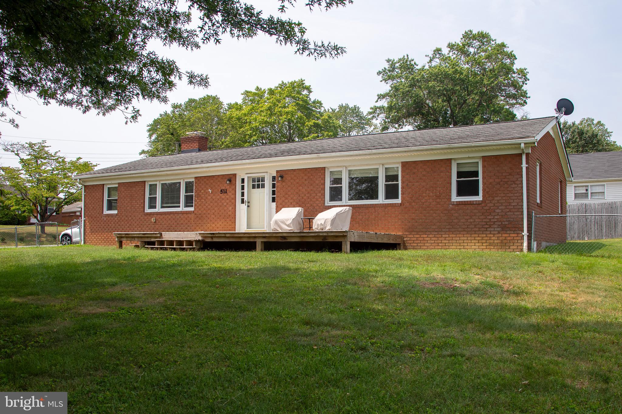 511 CADMUS DR DRIVE