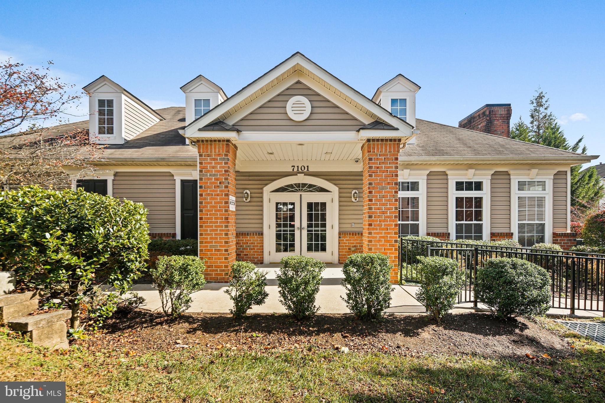 THE OAKS AT WATERS EDGE - Residential