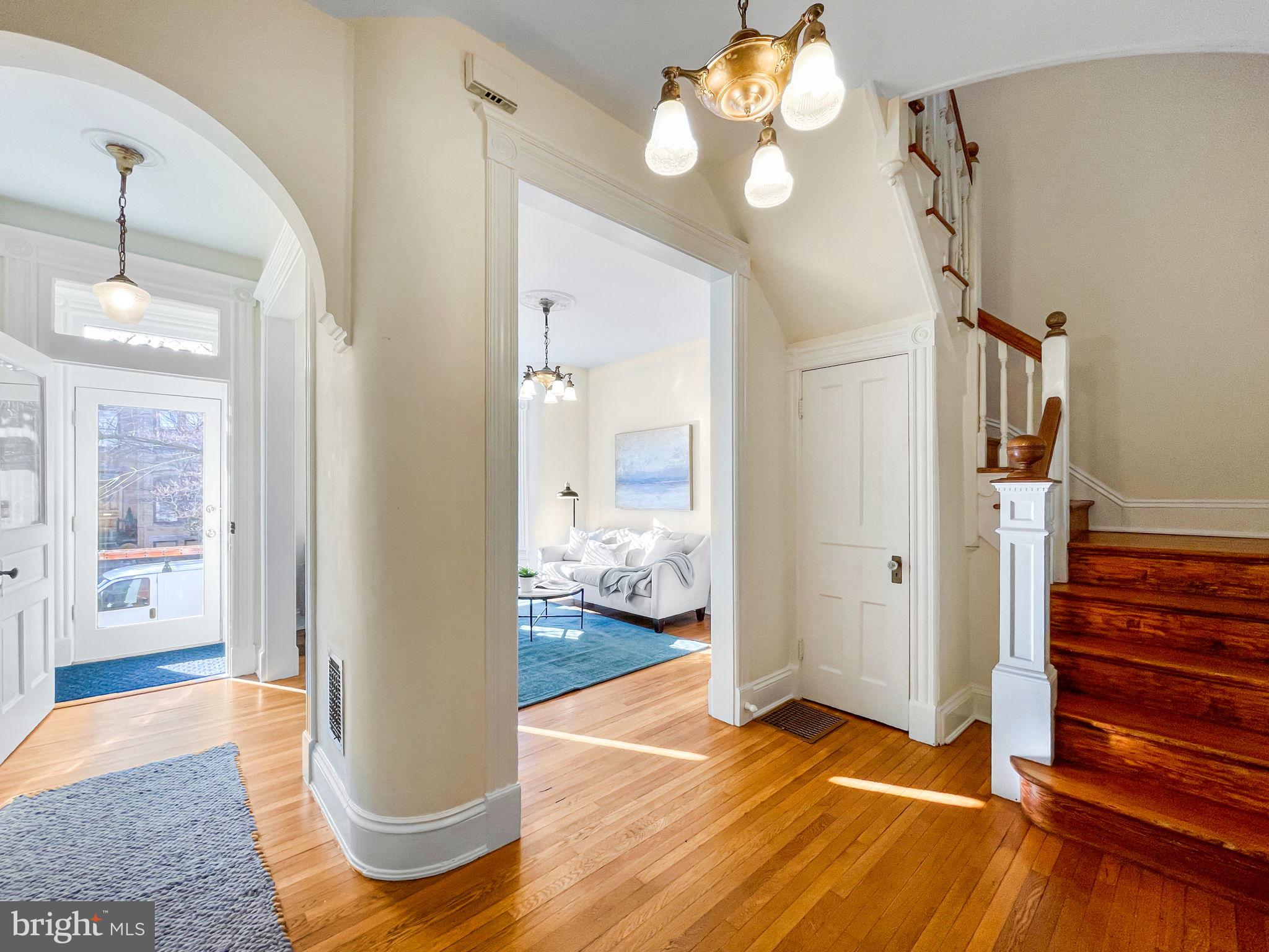 1224 INDEPENDENCE AVENUE SE