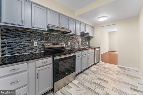 6427 OLD SCOTTS COURT SPRINGFIELD VA 22152