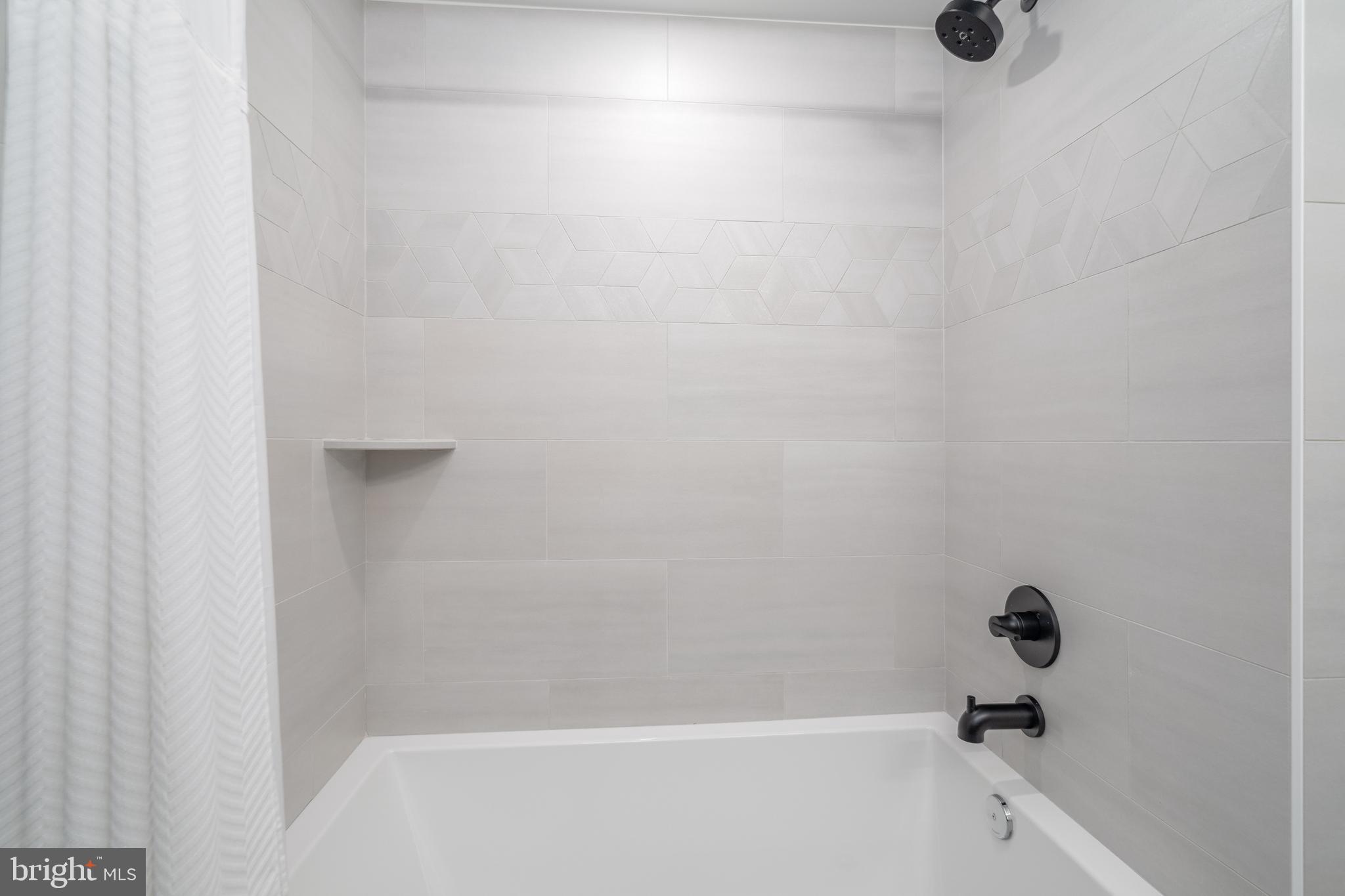 GRADUATE HOSPITAL - Residential