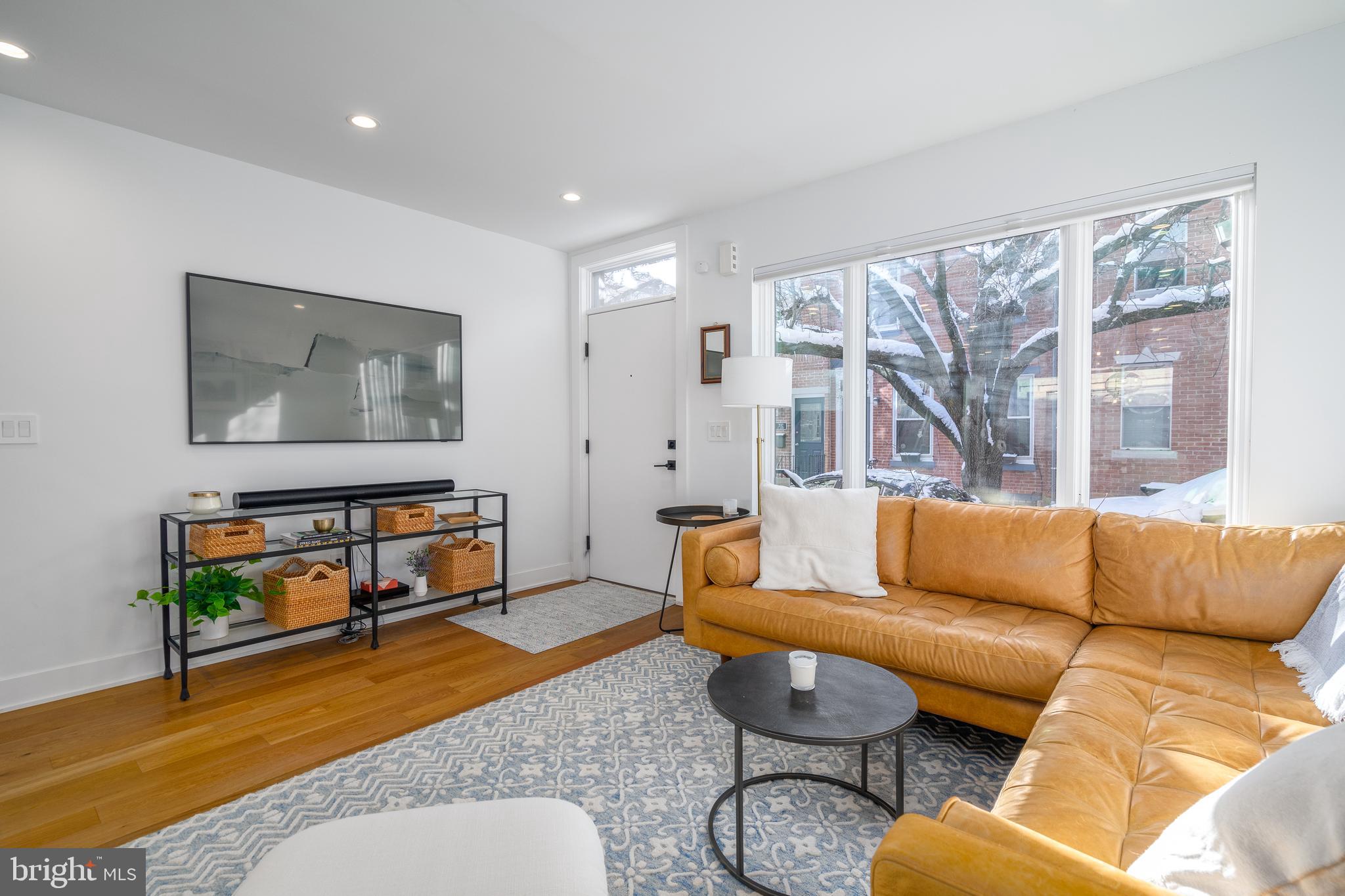 GRADUATE HOSPITAL - Residential