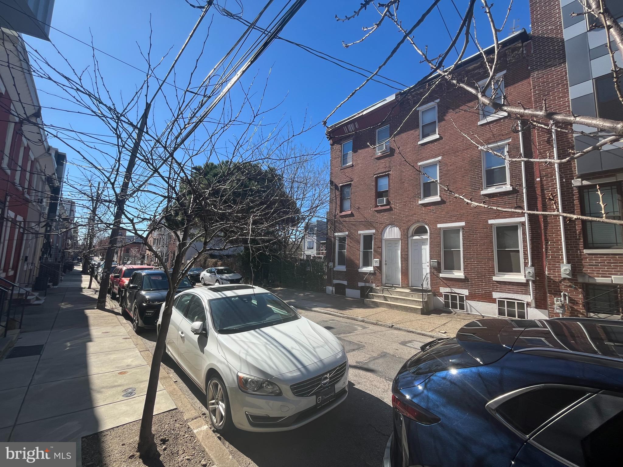 OLDE KENSINGTON - Residential