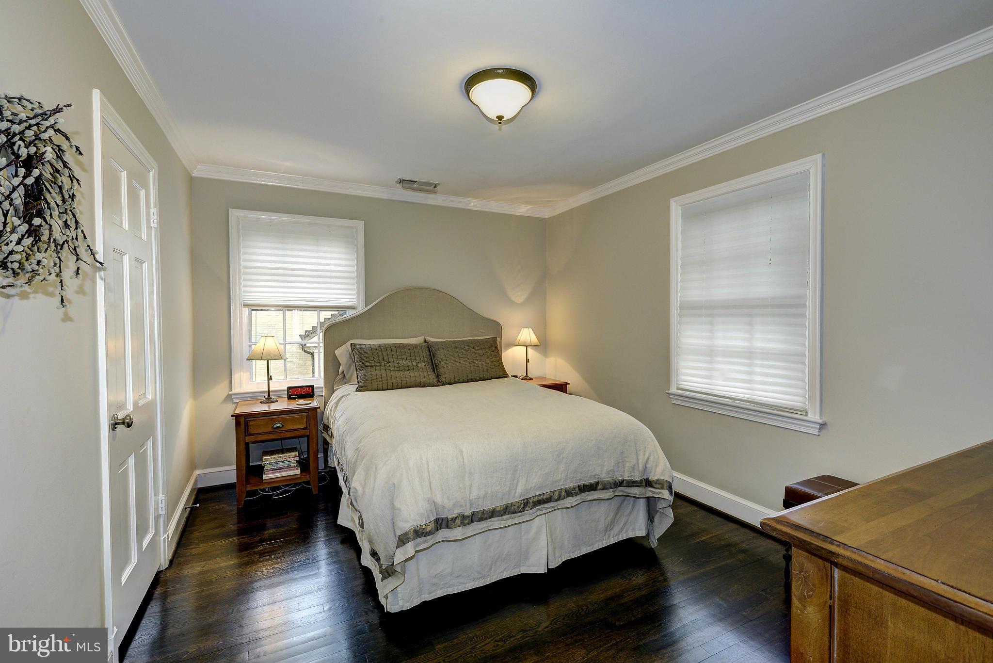 CHEVY CHASE - Residential