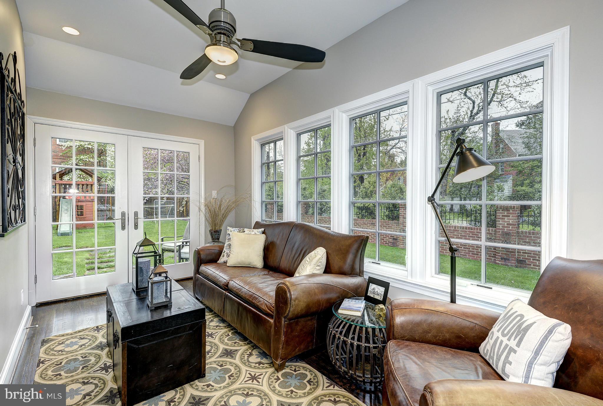 CHEVY CHASE - Residential