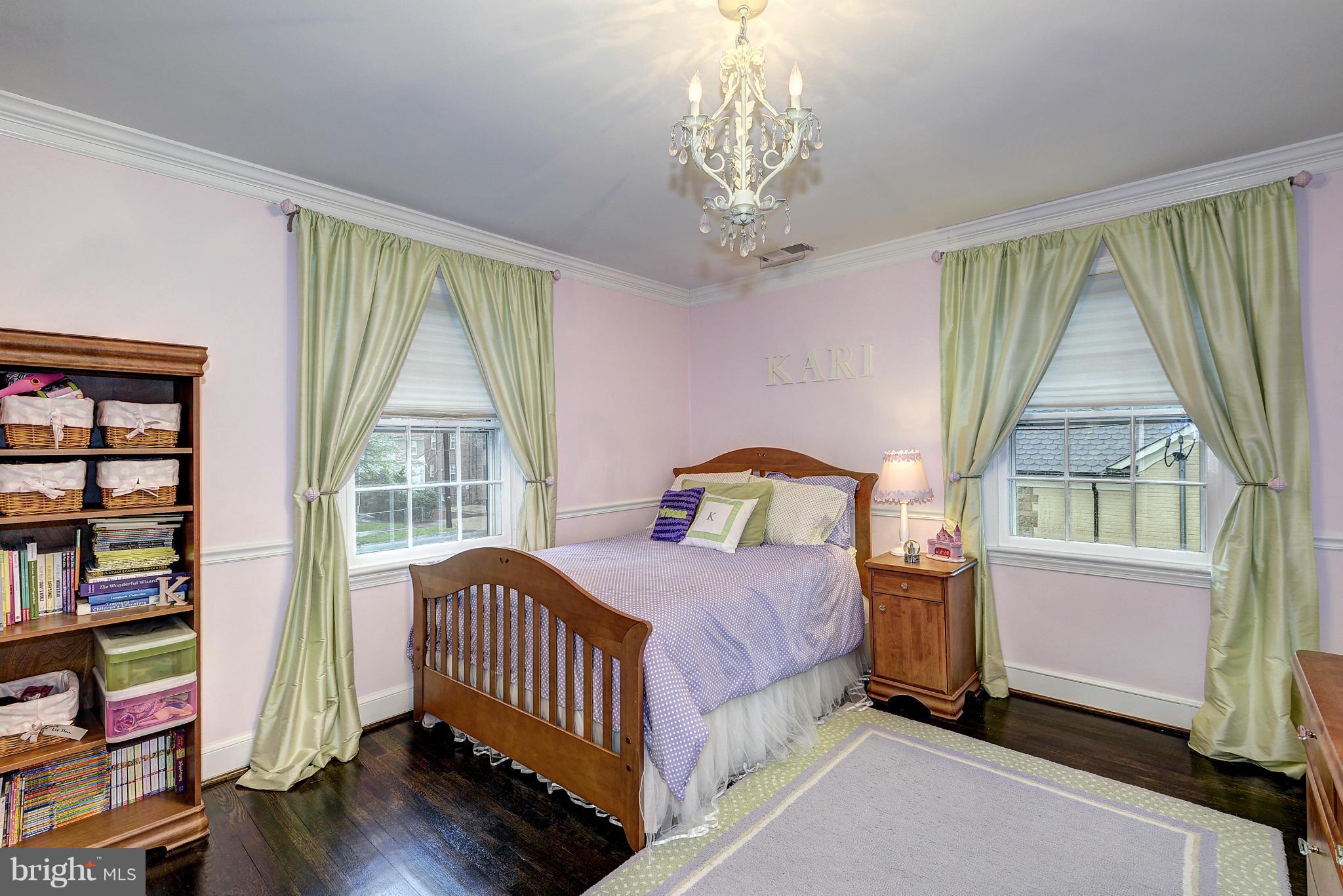 CHEVY CHASE - Residential