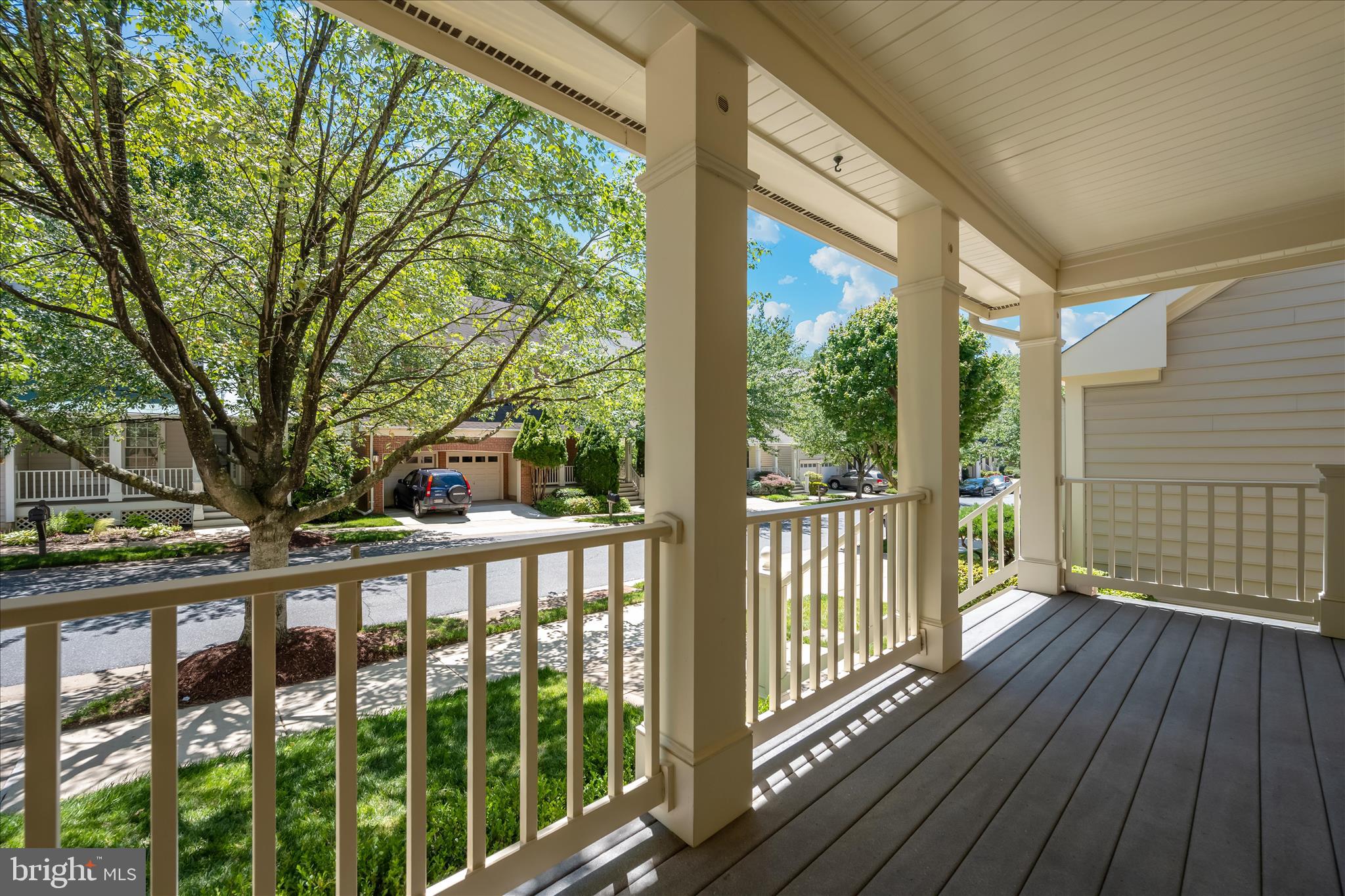 246 SHADOW GLEN COURT