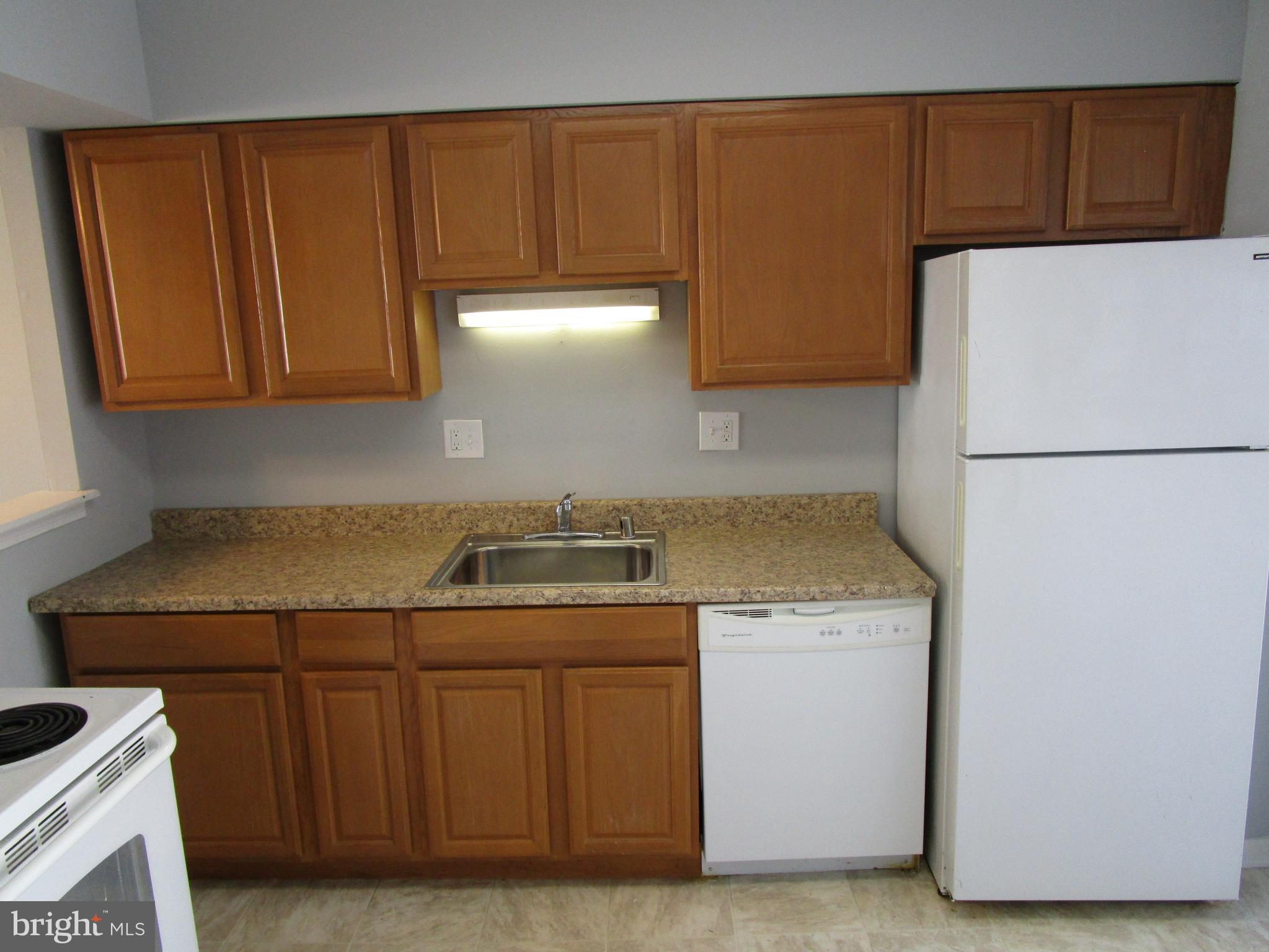 TOWNES OF KETTERING - Residential