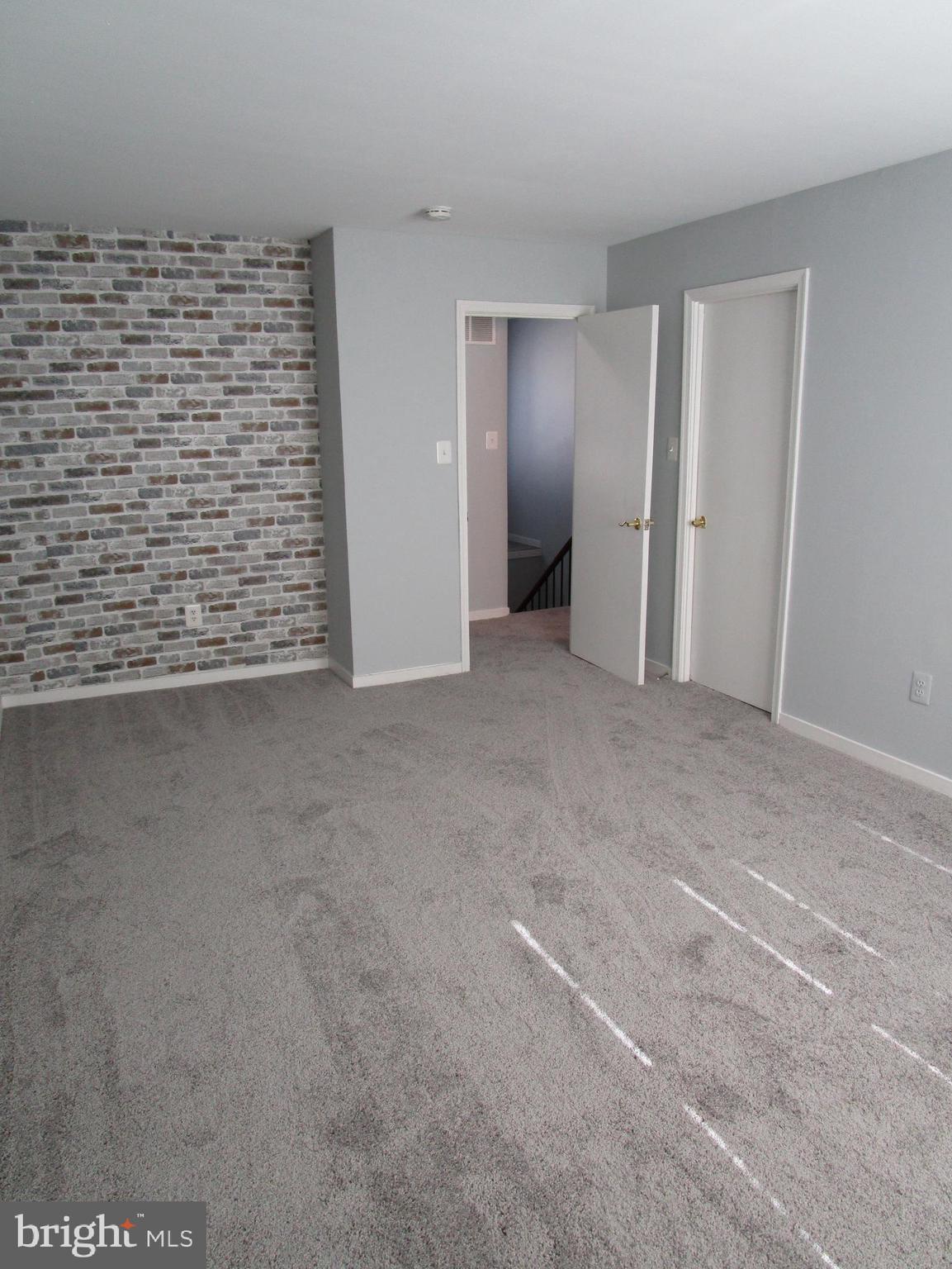 TOWNES OF KETTERING - Residential