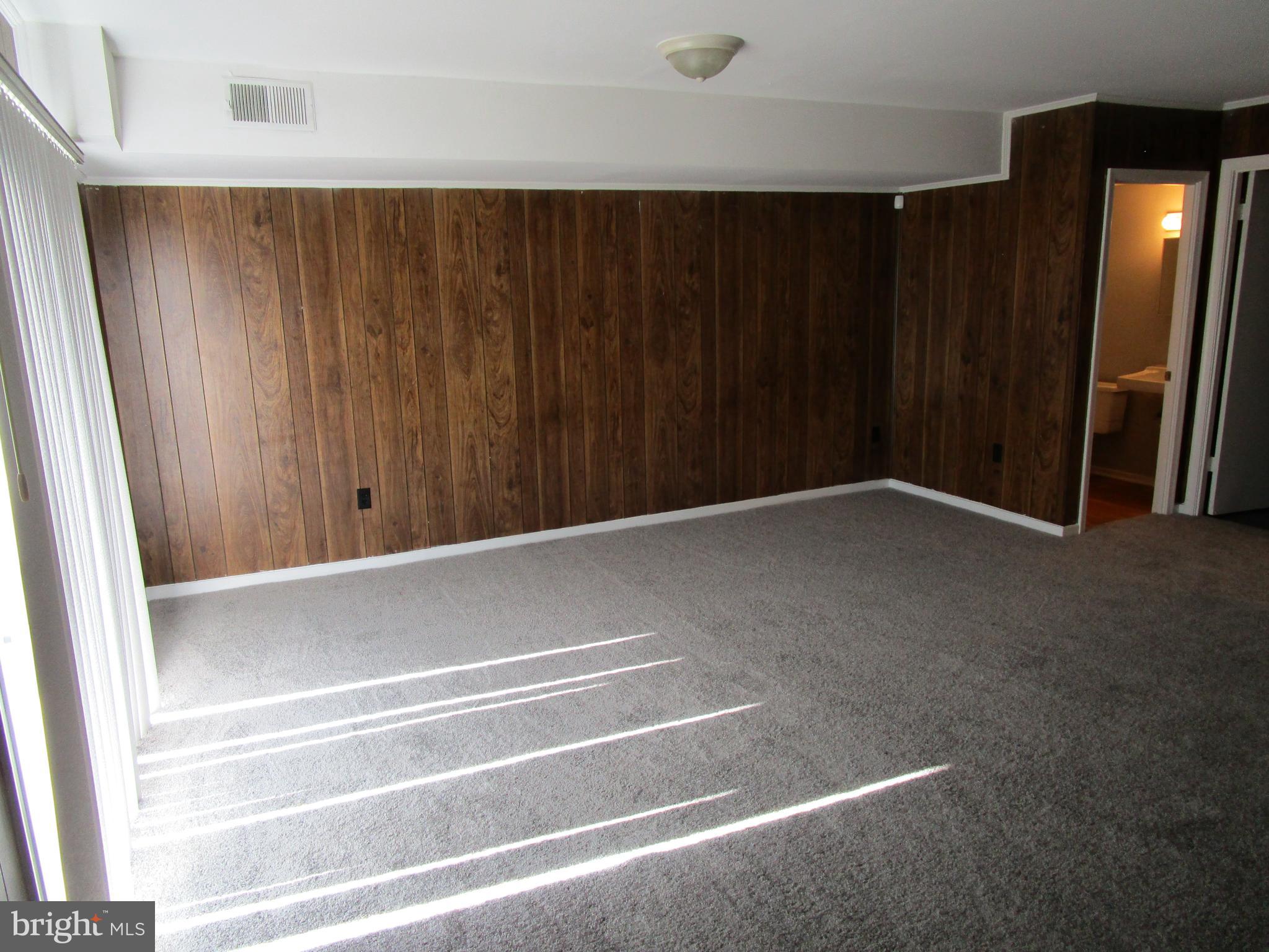 TOWNES OF KETTERING - Residential