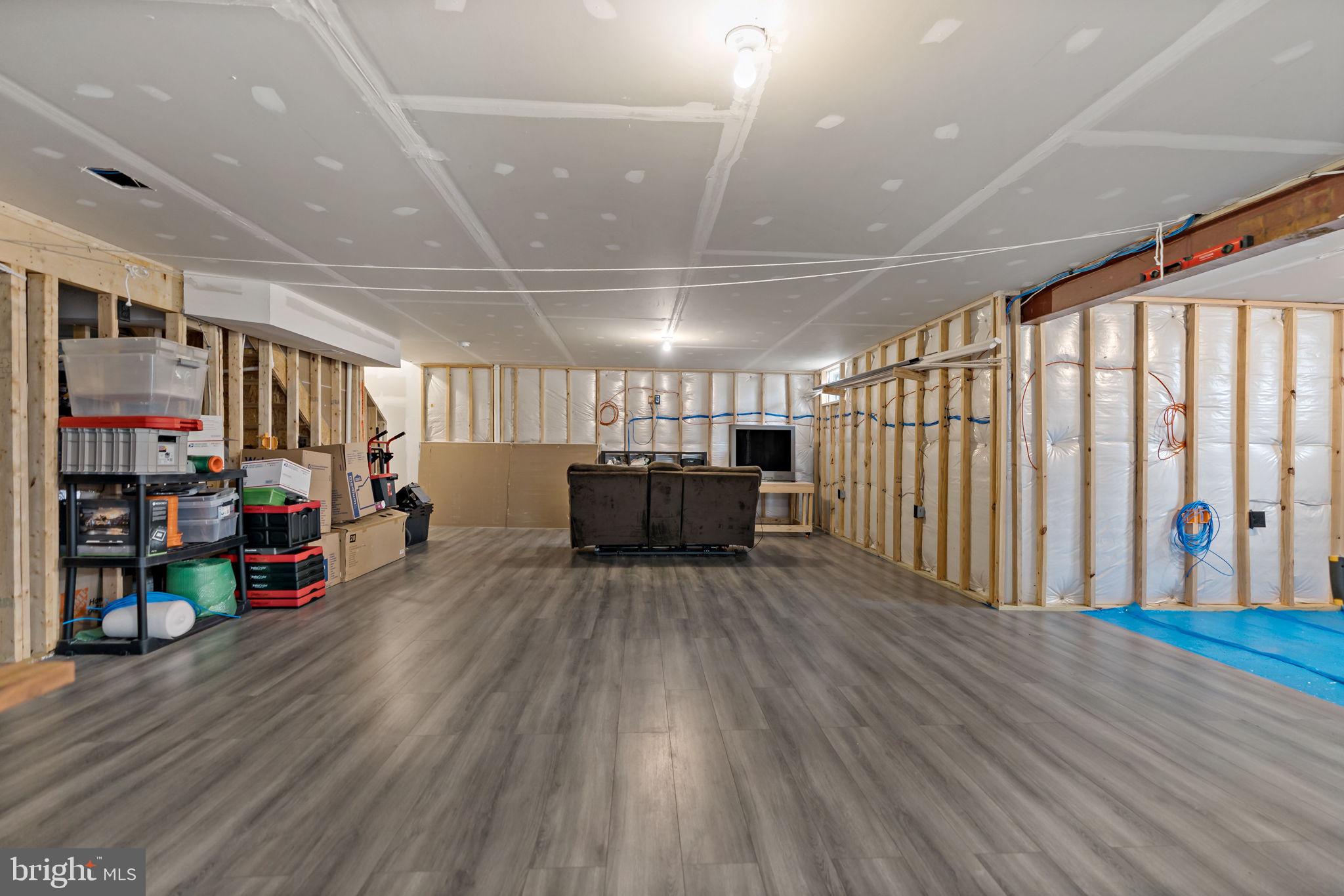 SPRINGDALE FARM - Residential