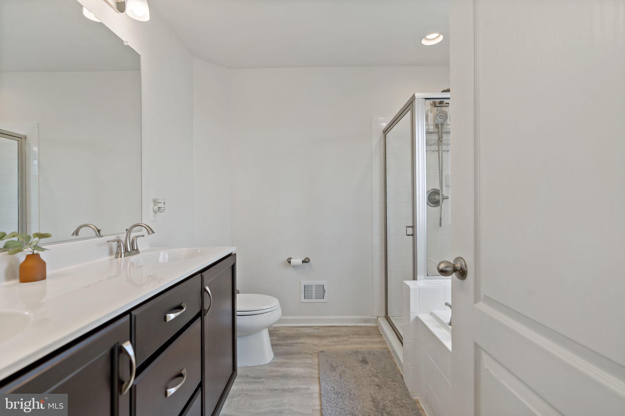 SPRINGDALE FARM - Residential