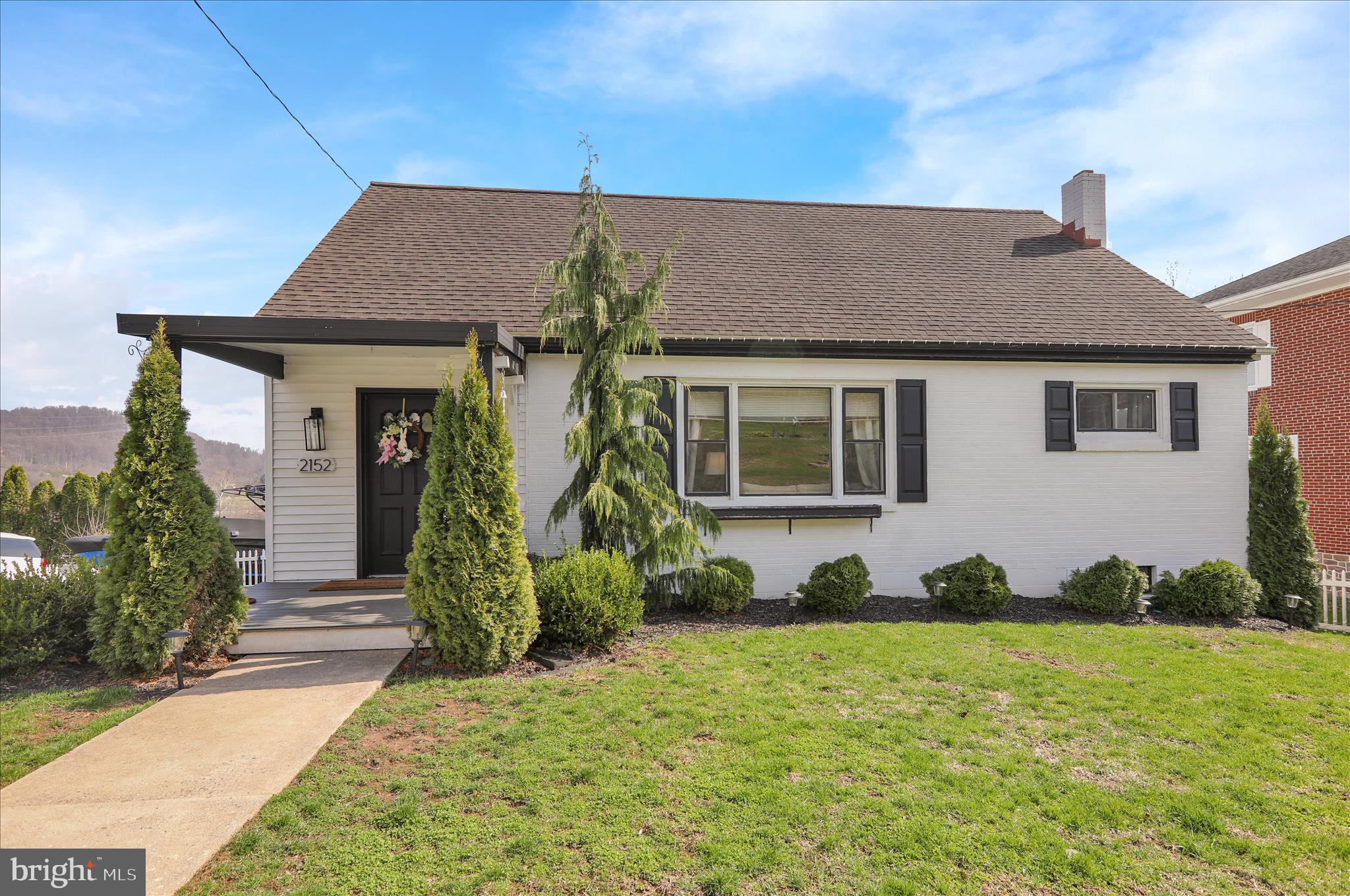 2152 OLD LANCASTER PIKE