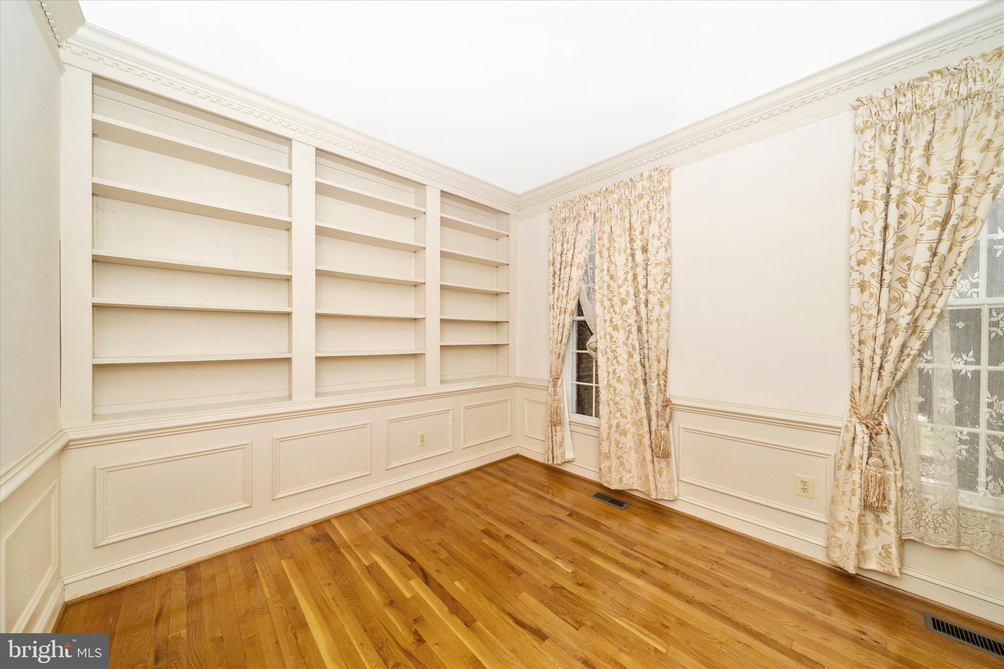 DUFIEF MILL - Residential