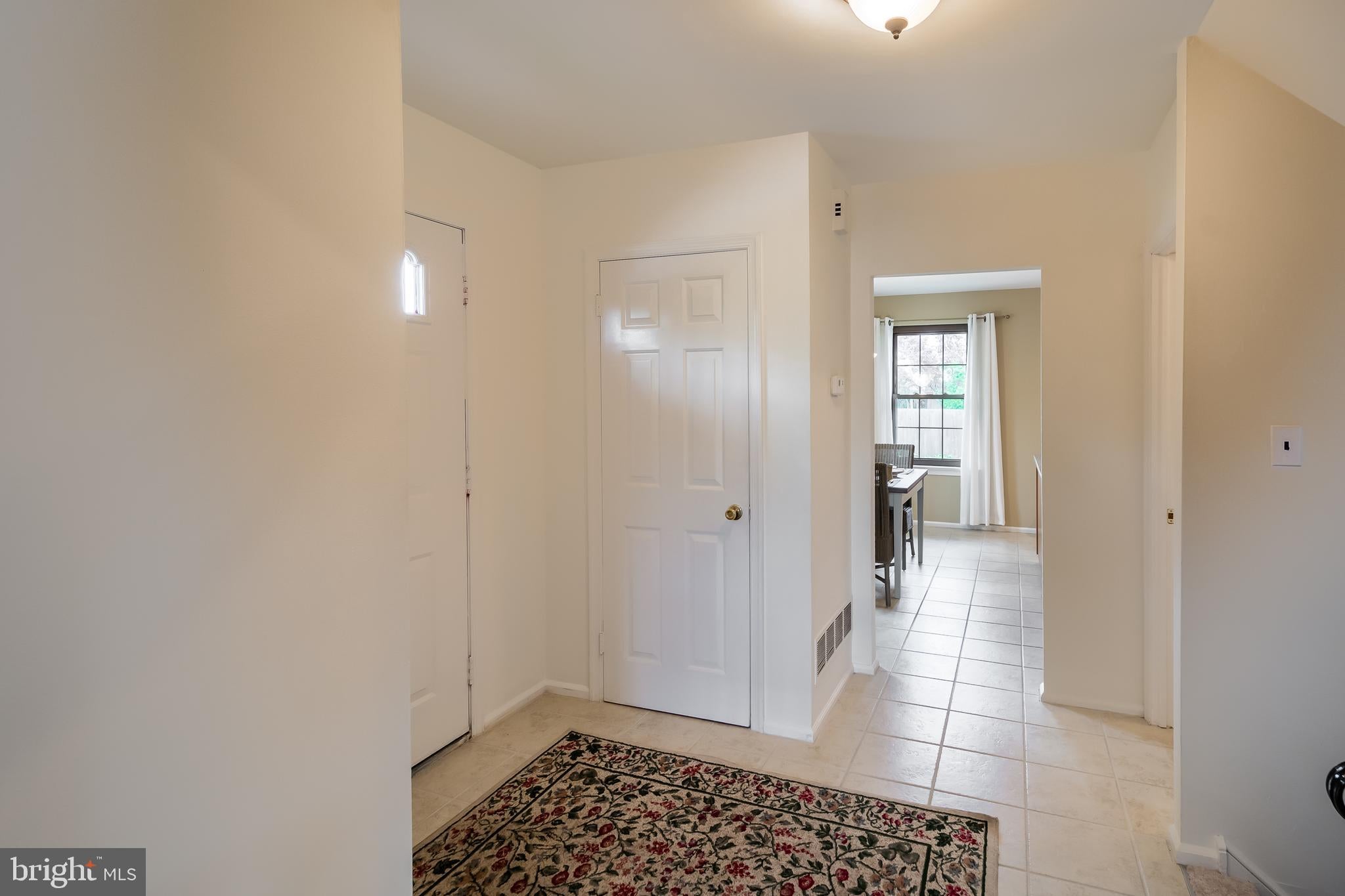 255 LOWRYS LANE B12