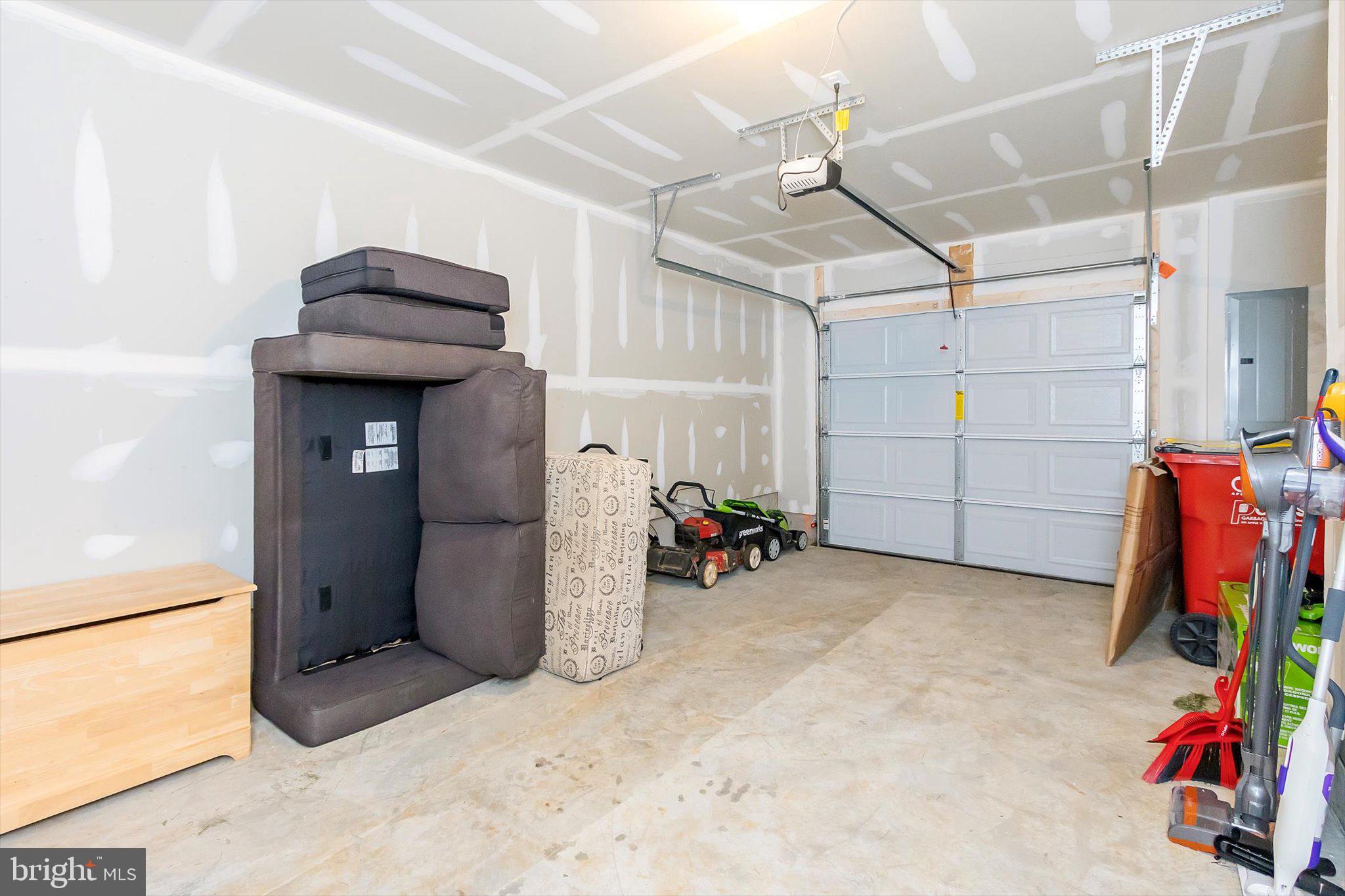 NORBORNE GLEBE - Residential