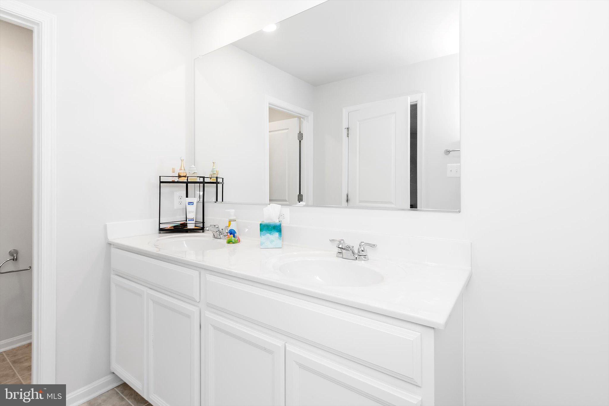 NORBORNE GLEBE - Residential