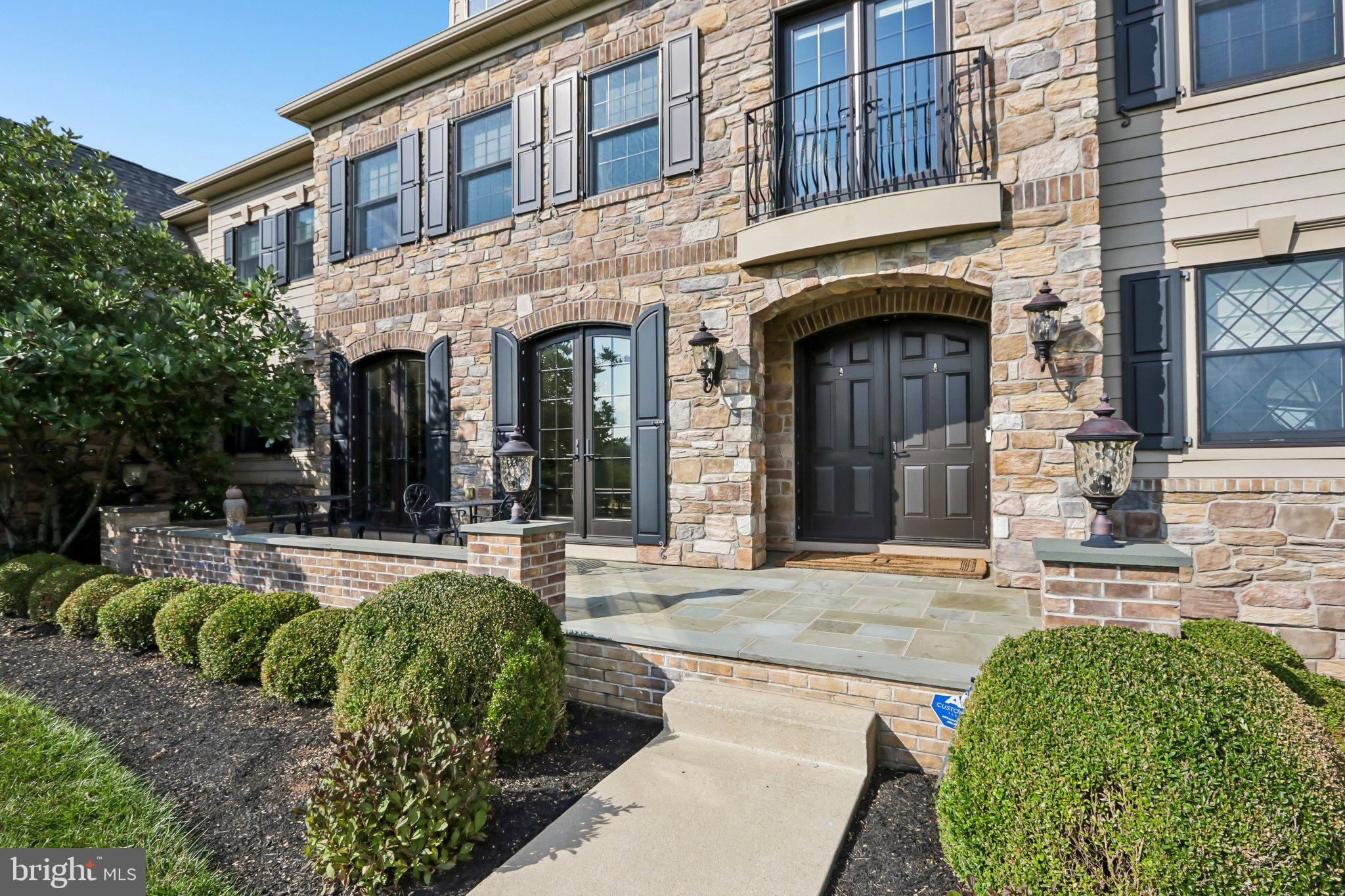 3231 MEADOW LANE