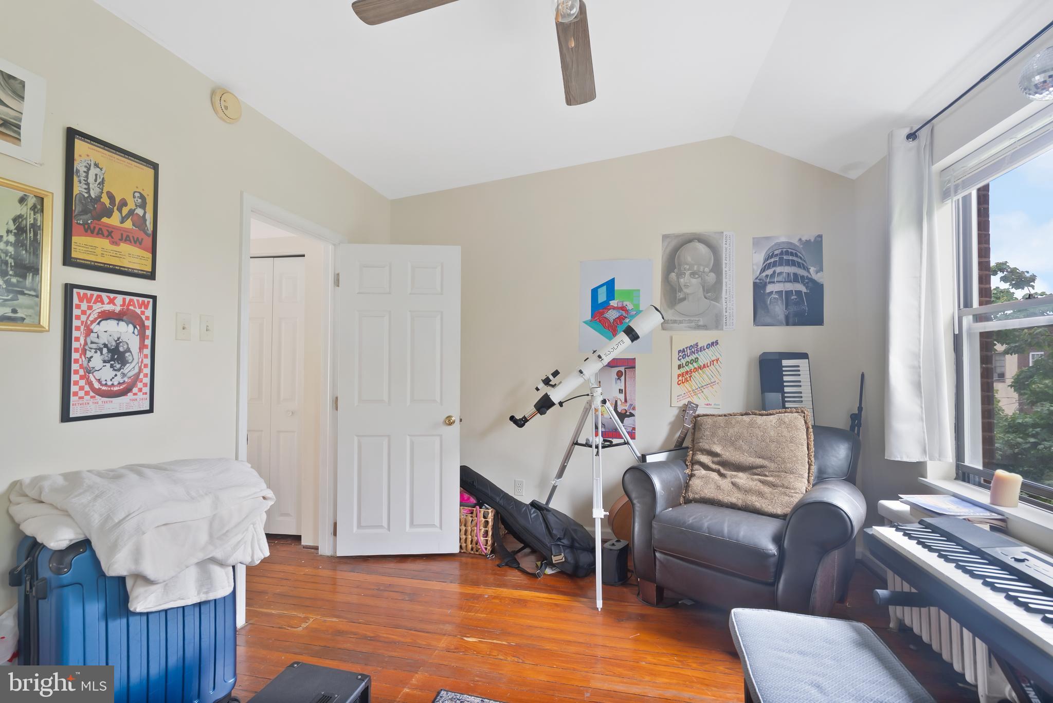 PASSYUNK SQUARE - Residential