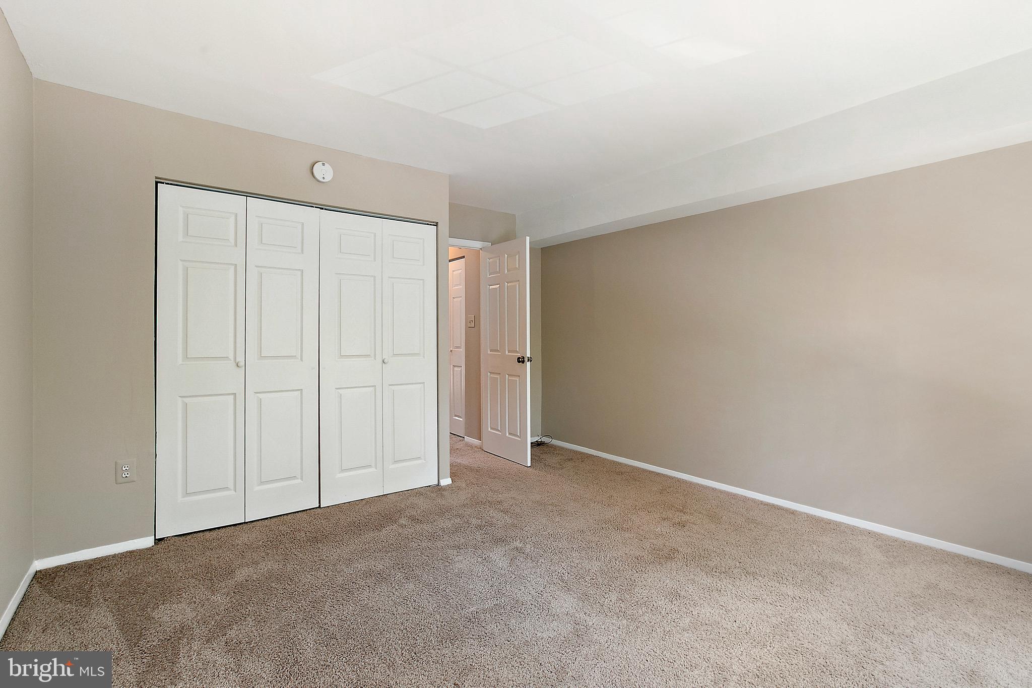 BUTCHERS HILL - Residential Lease