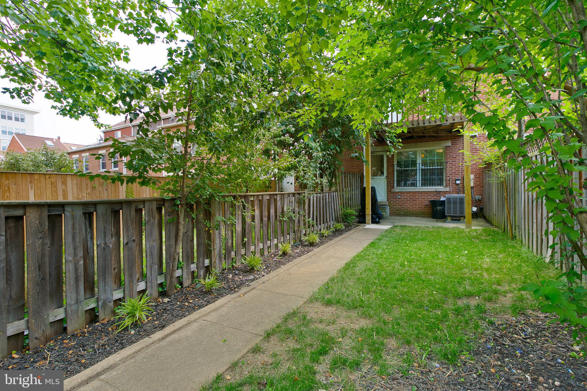 BUTCHERS HILL - Residential Lease