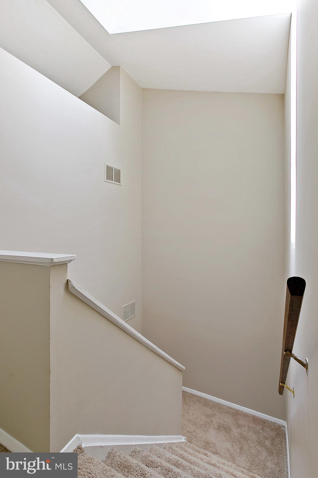 BUTCHERS HILL - Residential Lease