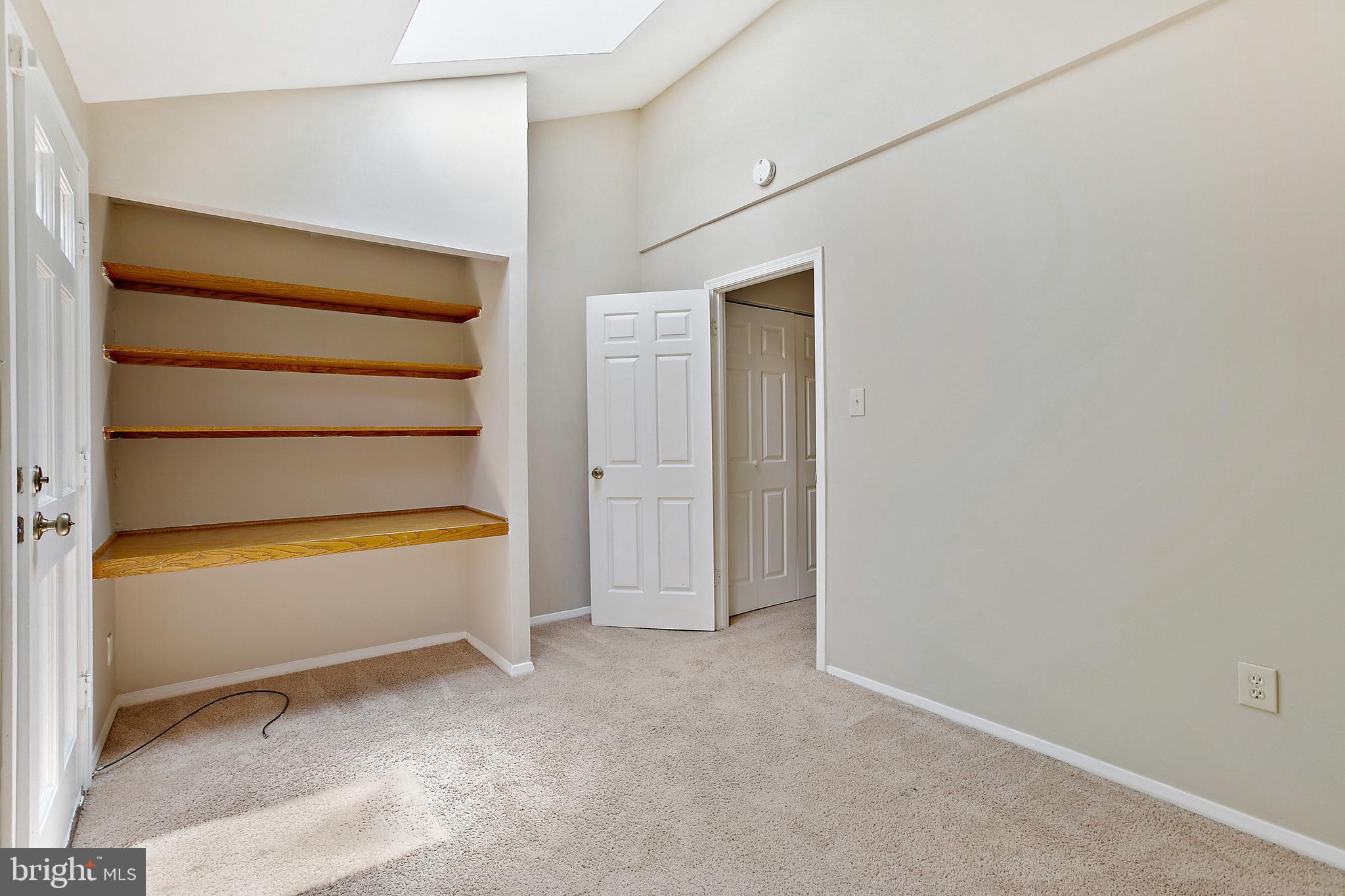 BUTCHERS HILL - Residential Lease