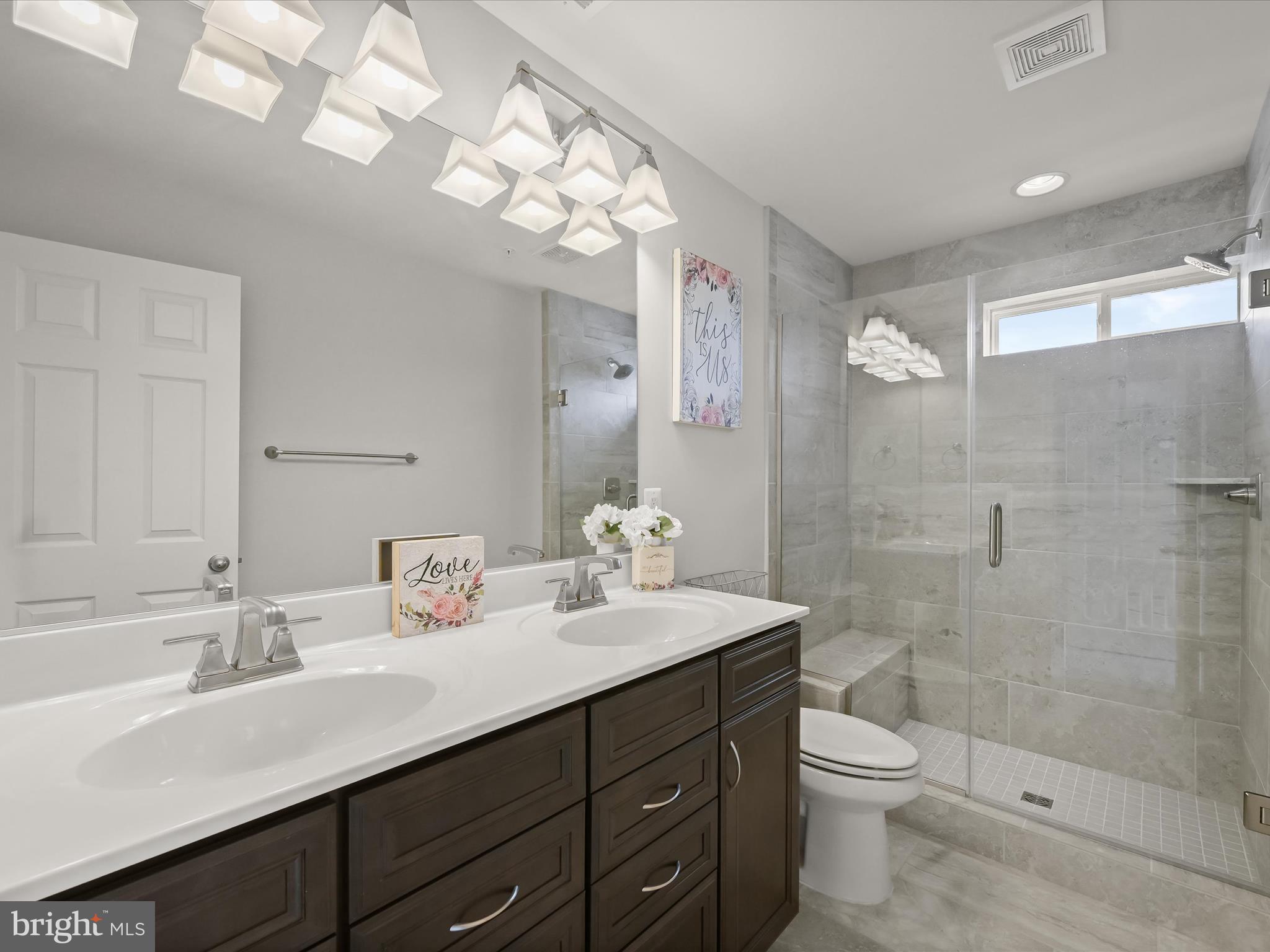 ELKRIDGE CROSSING - Residential