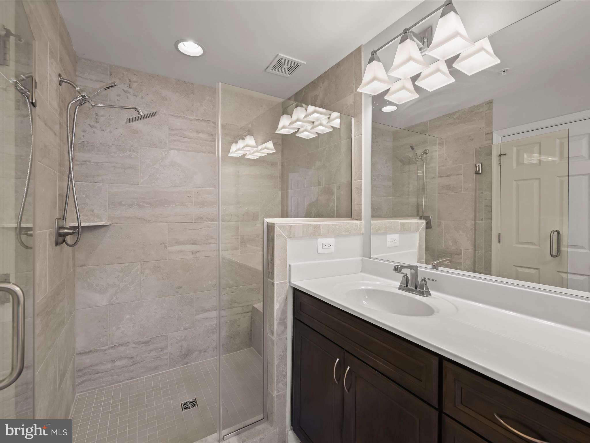 ELKRIDGE CROSSING - Residential