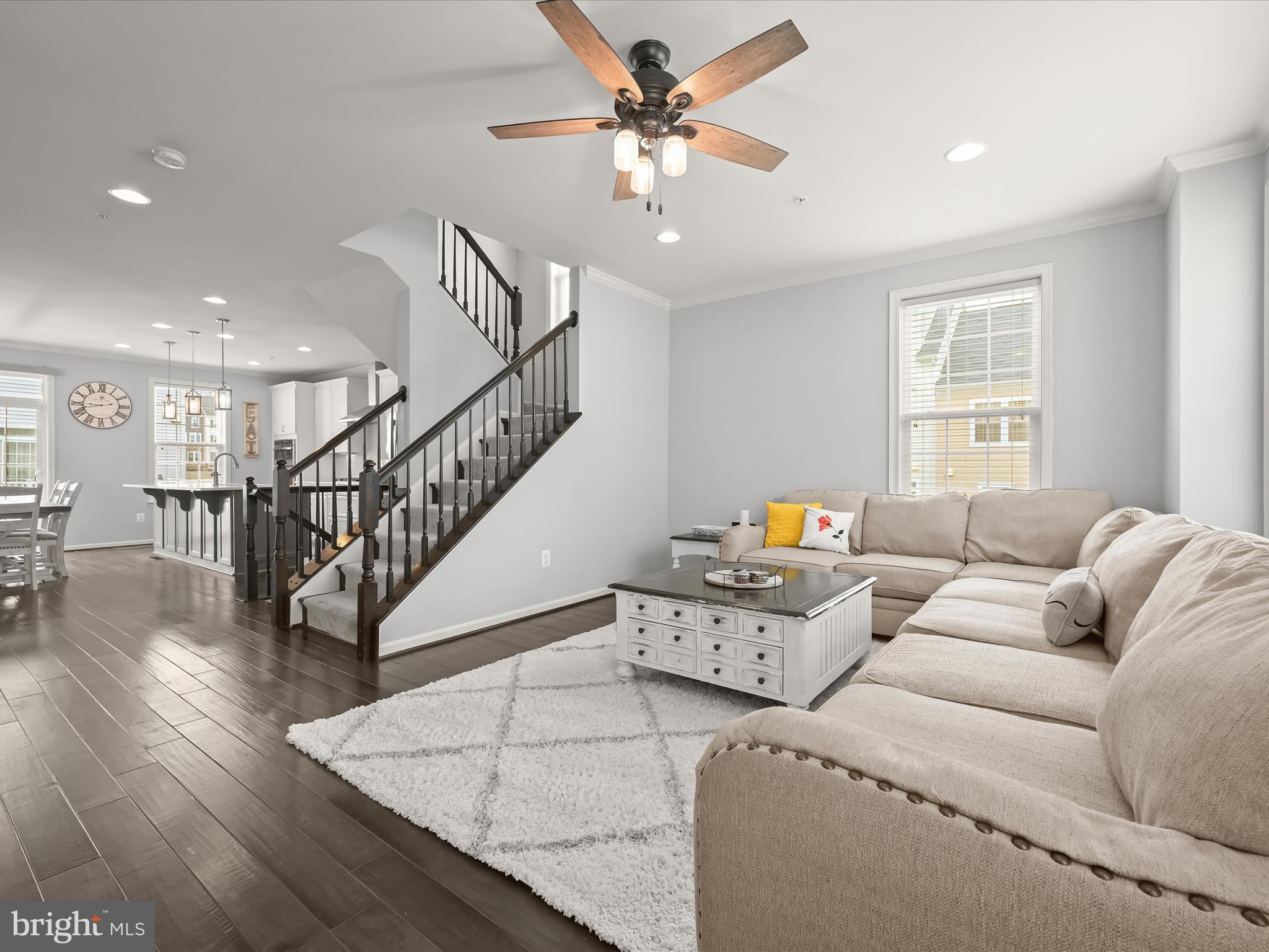 ELKRIDGE CROSSING - Residential