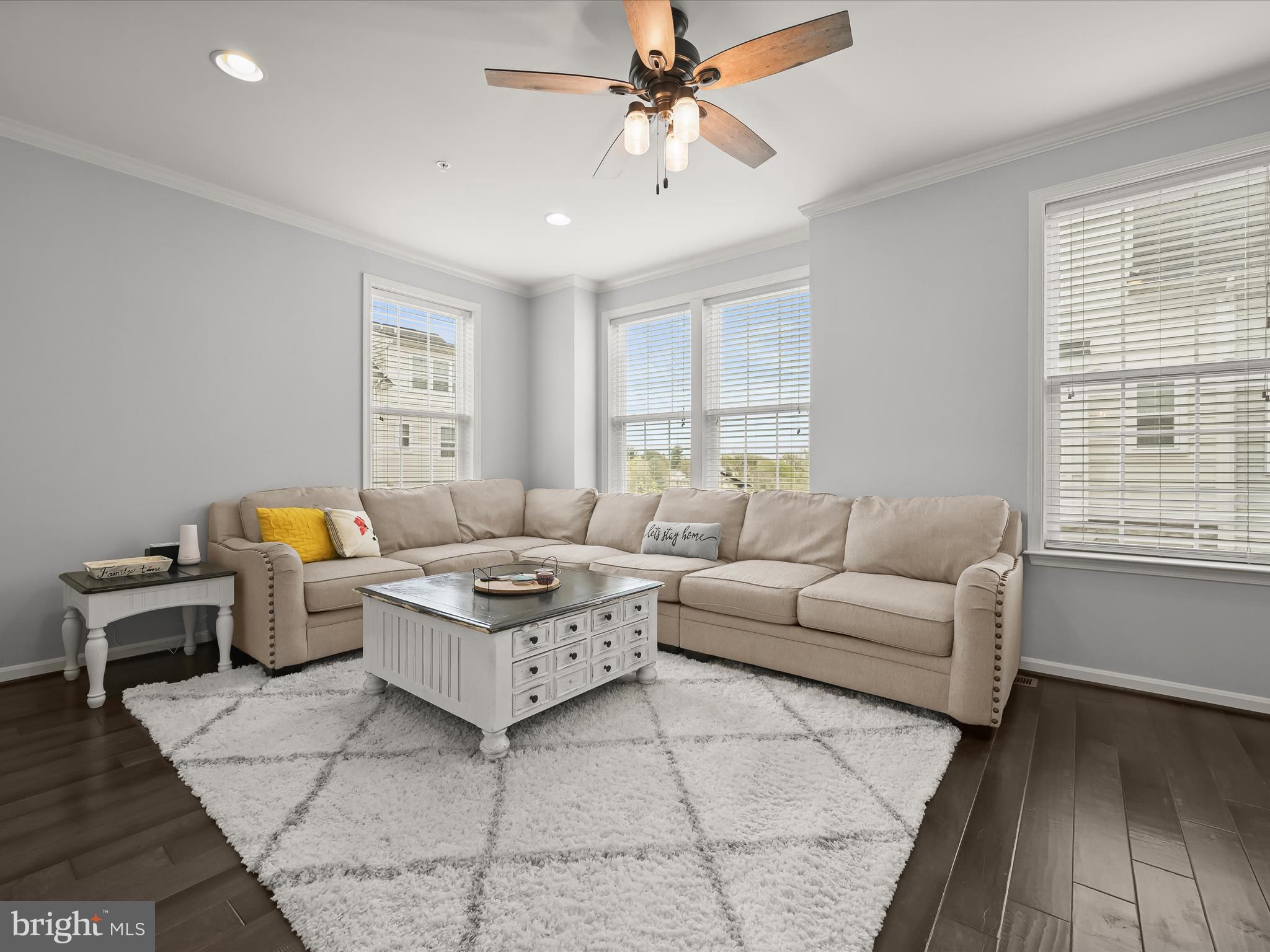 ELKRIDGE CROSSING - Residential