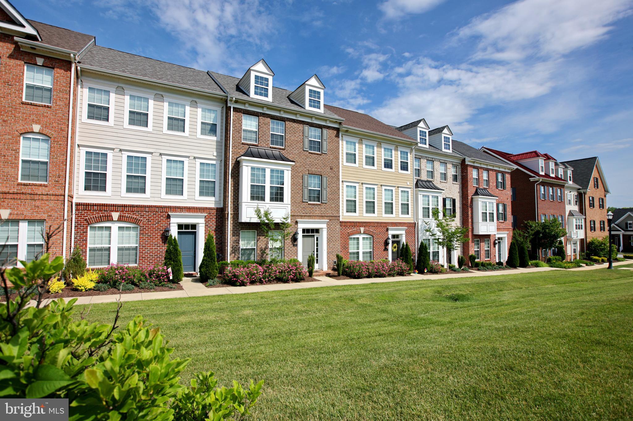 THE VILLAGES OF STEEPLECHASE - Residential