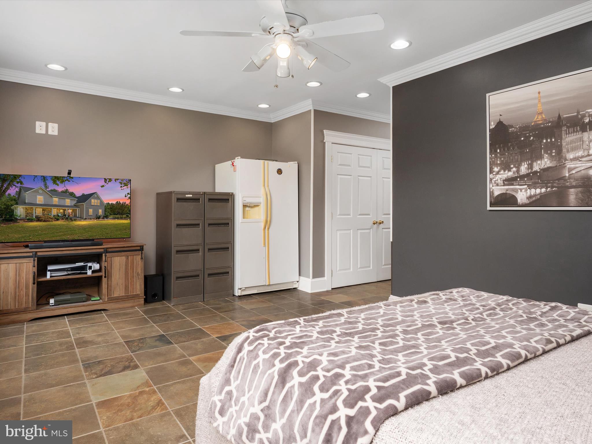 CLAIBORNE FIELDS - Residential