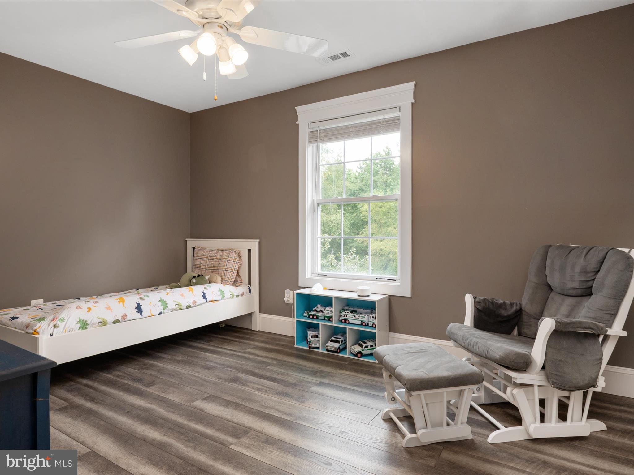 CLAIBORNE FIELDS - Residential