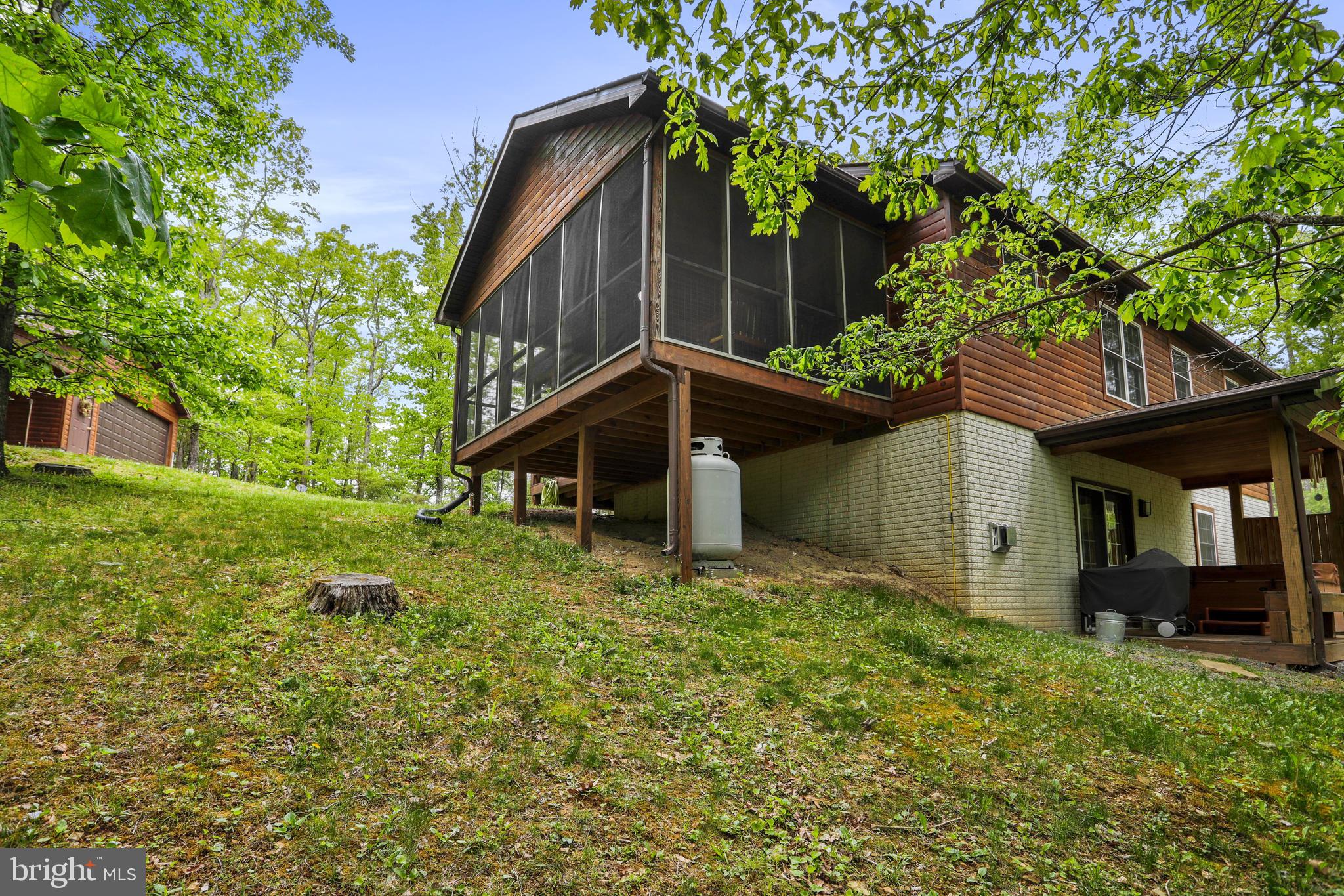 SLEEPY CREEK HIDEAWAY - Residential