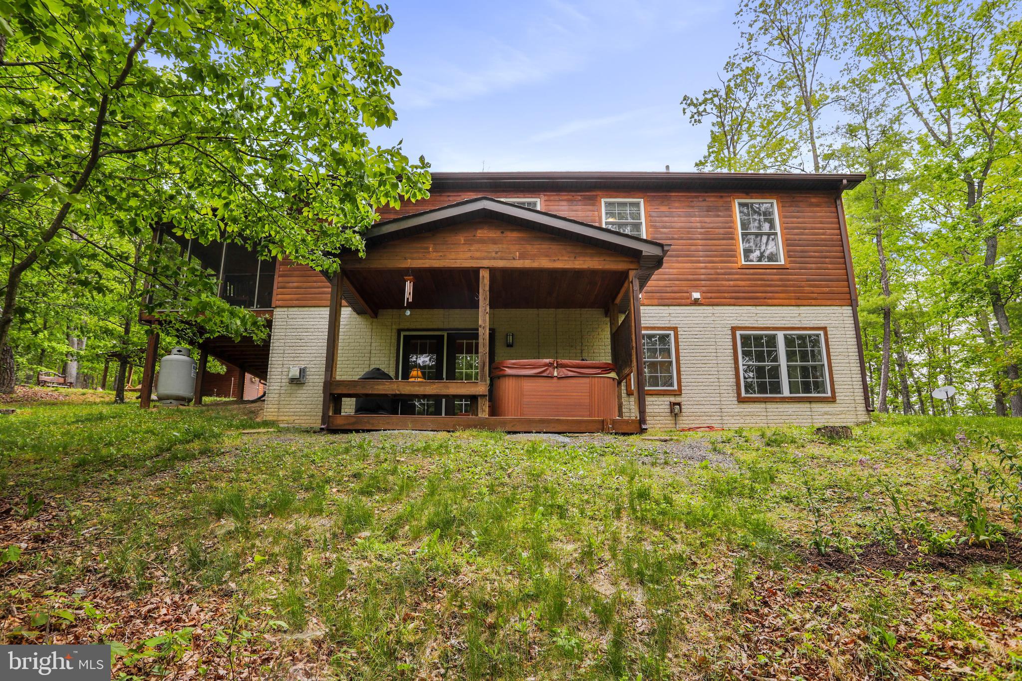 SLEEPY CREEK HIDEAWAY - Residential