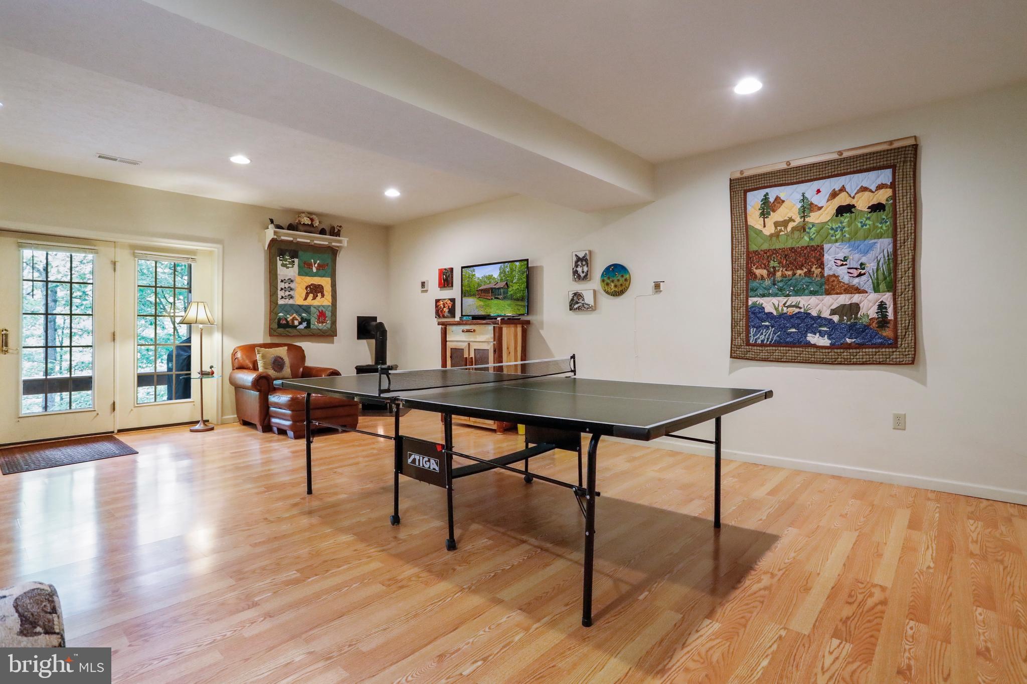 SLEEPY CREEK HIDEAWAY - Residential