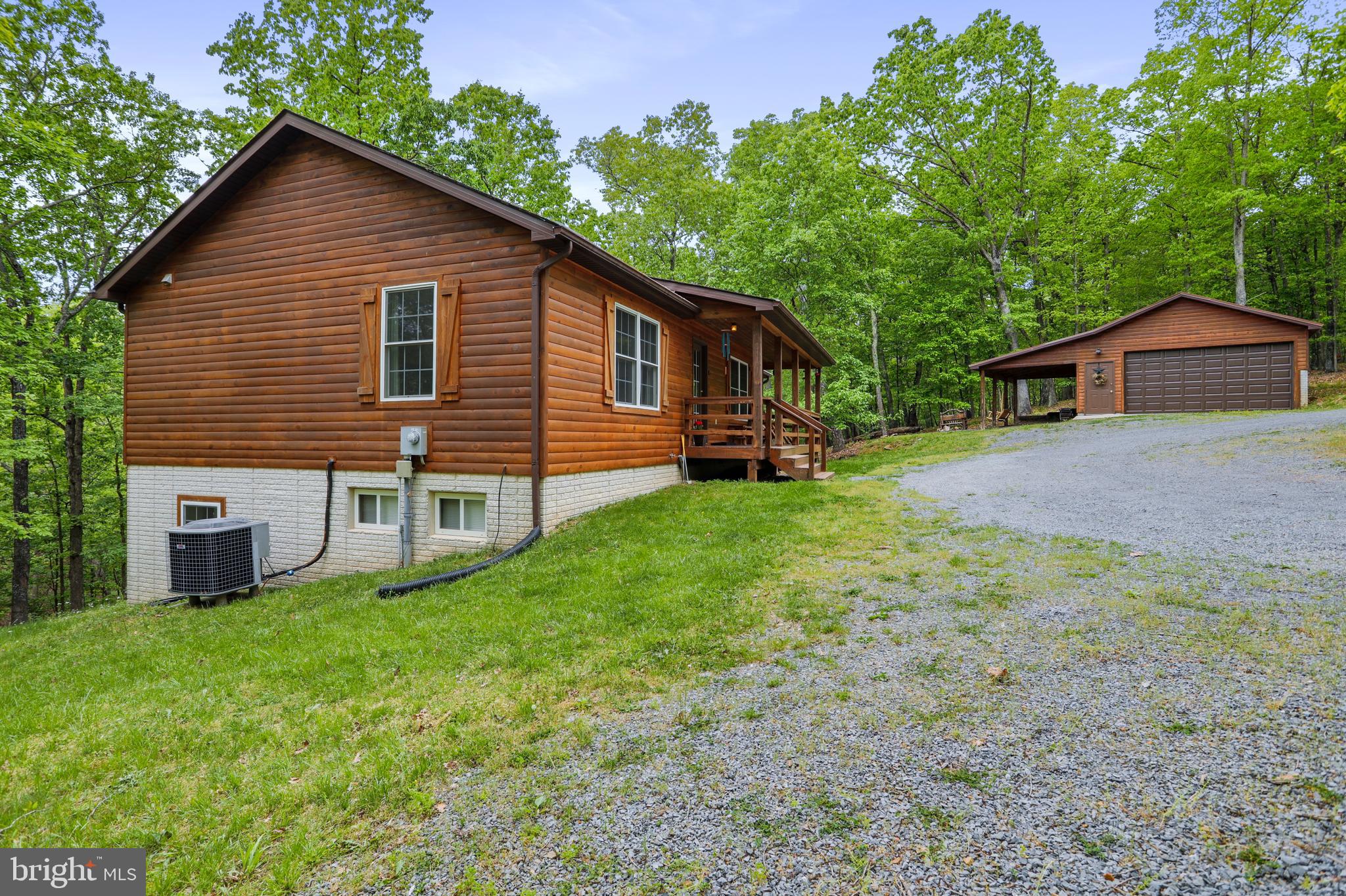 SLEEPY CREEK HIDEAWAY - Residential