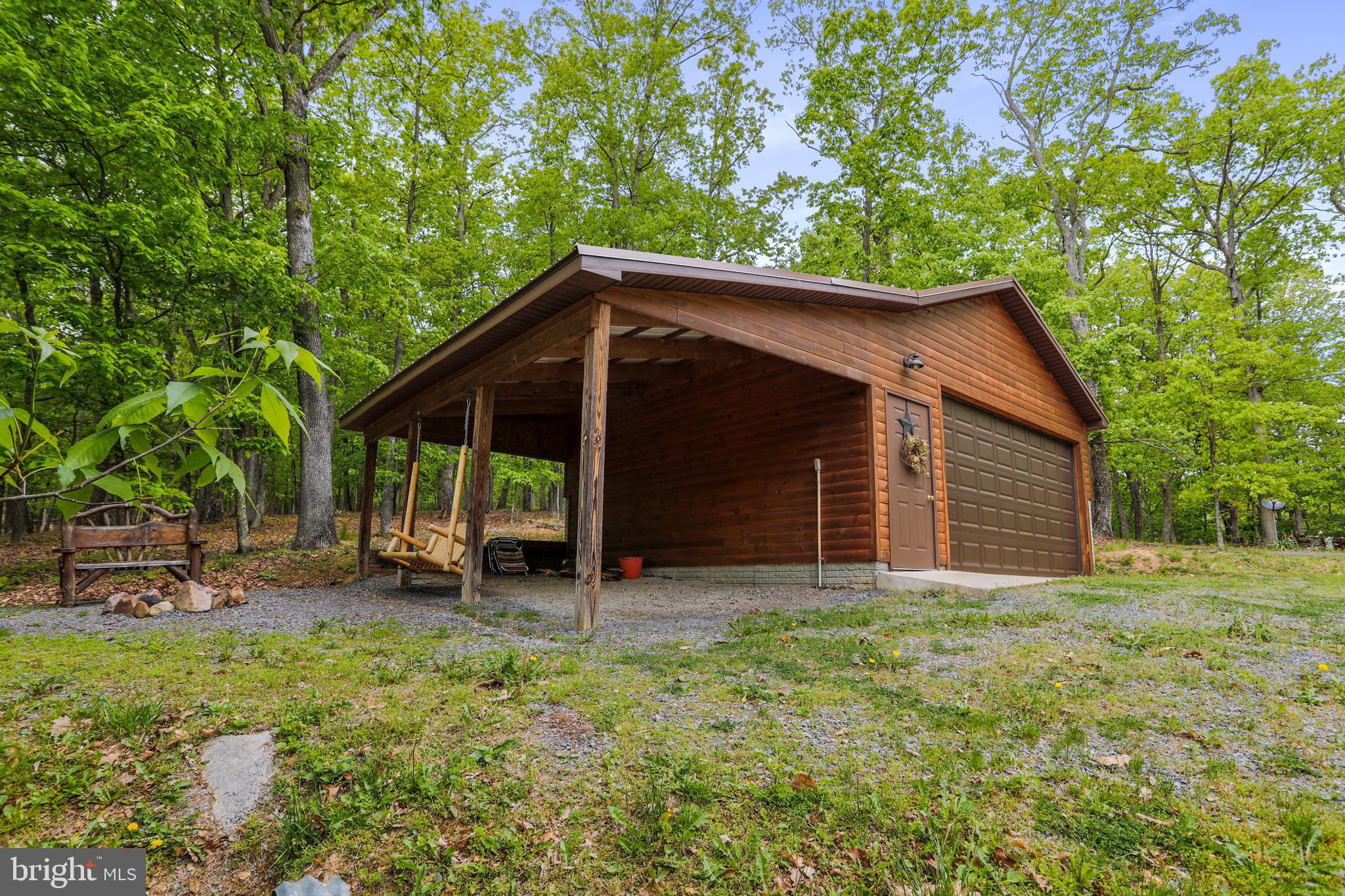 SLEEPY CREEK HIDEAWAY - Residential