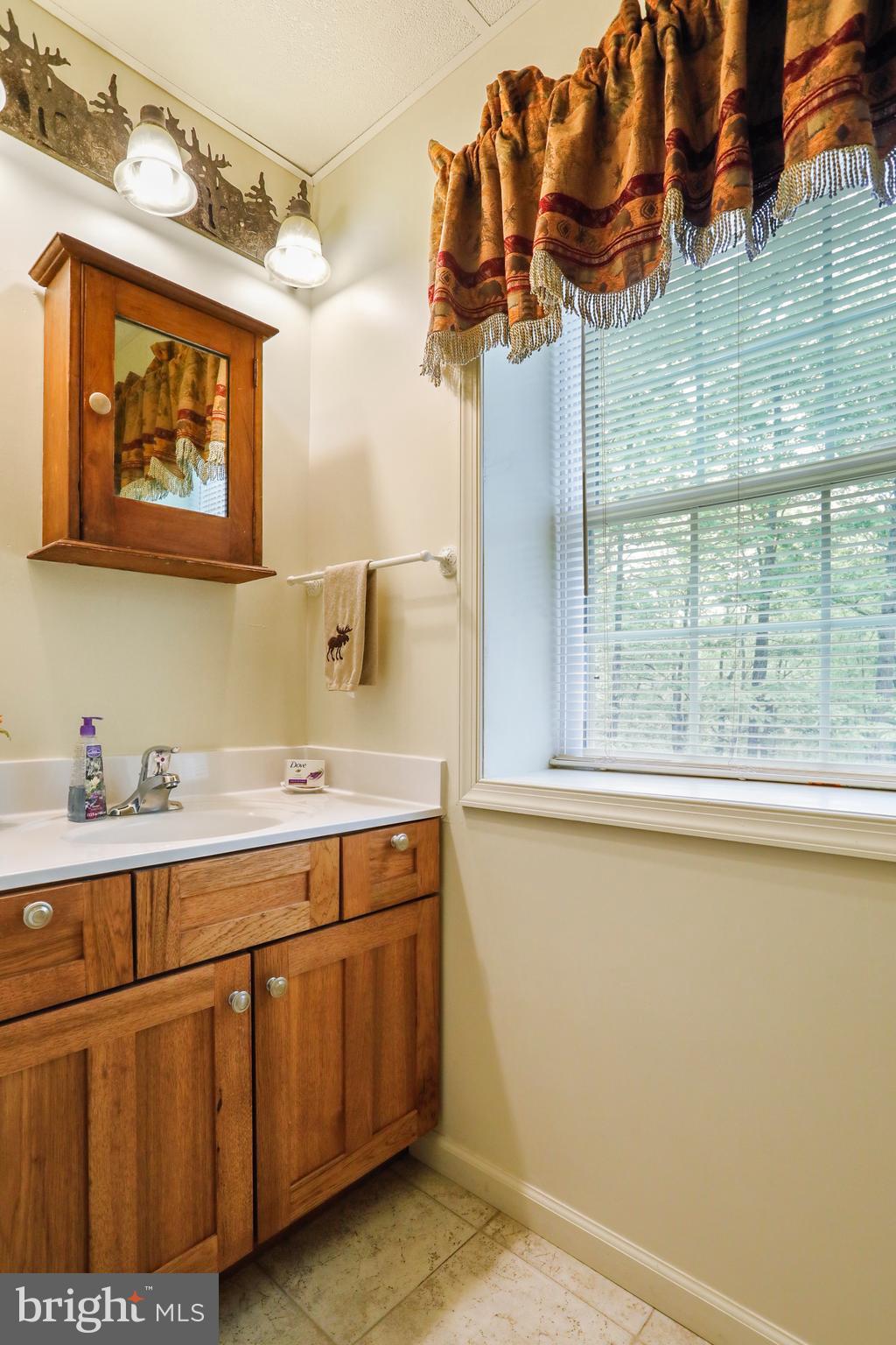 SLEEPY CREEK HIDEAWAY - Residential