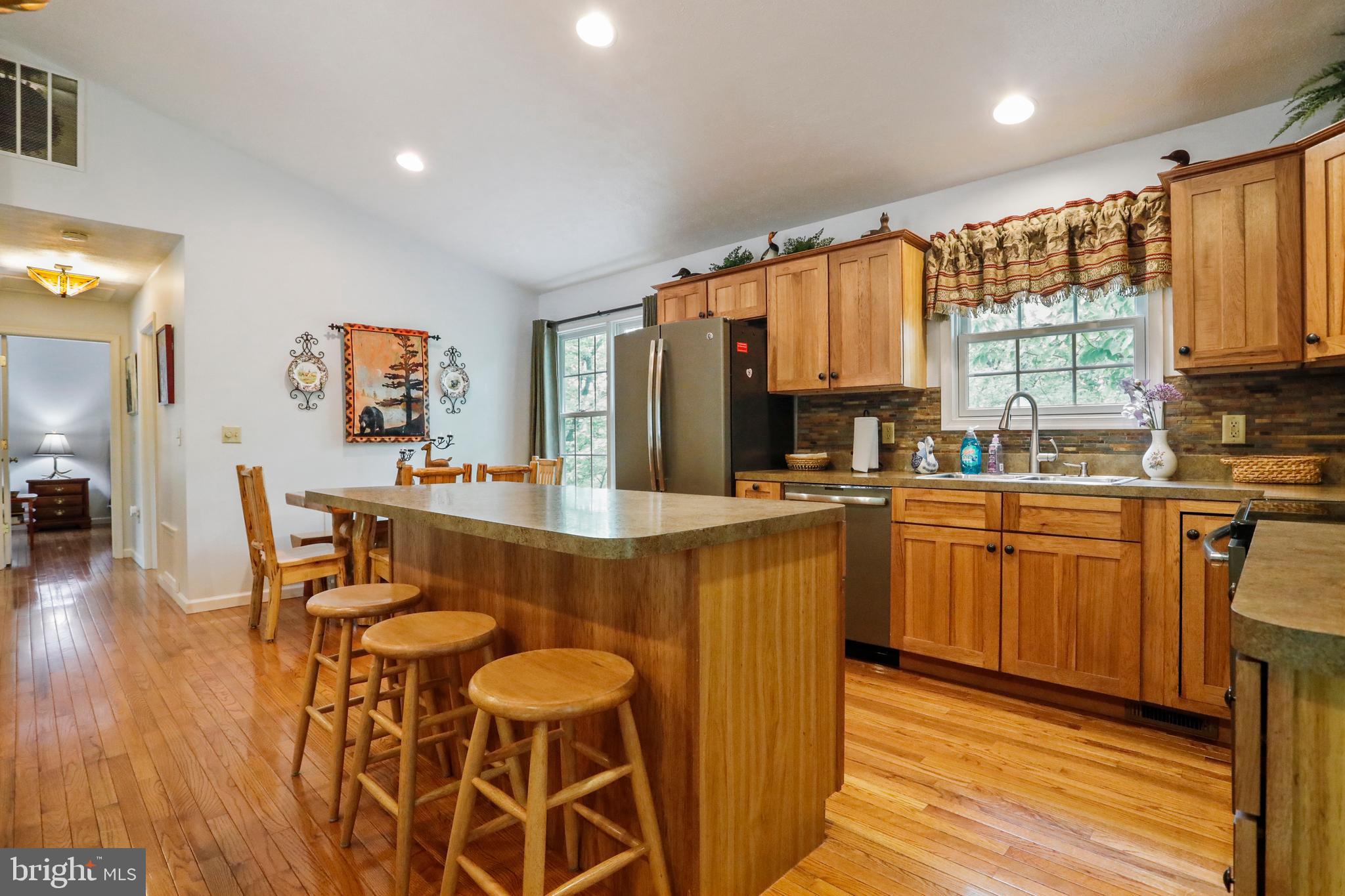 SLEEPY CREEK HIDEAWAY - Residential