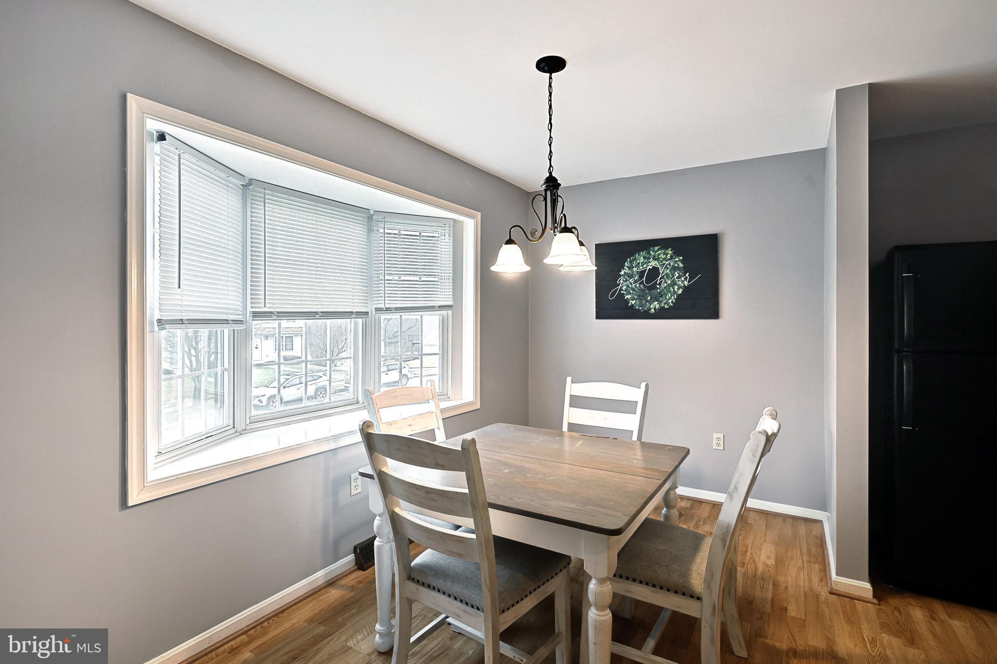 COUNTRY RIDGE - Residential